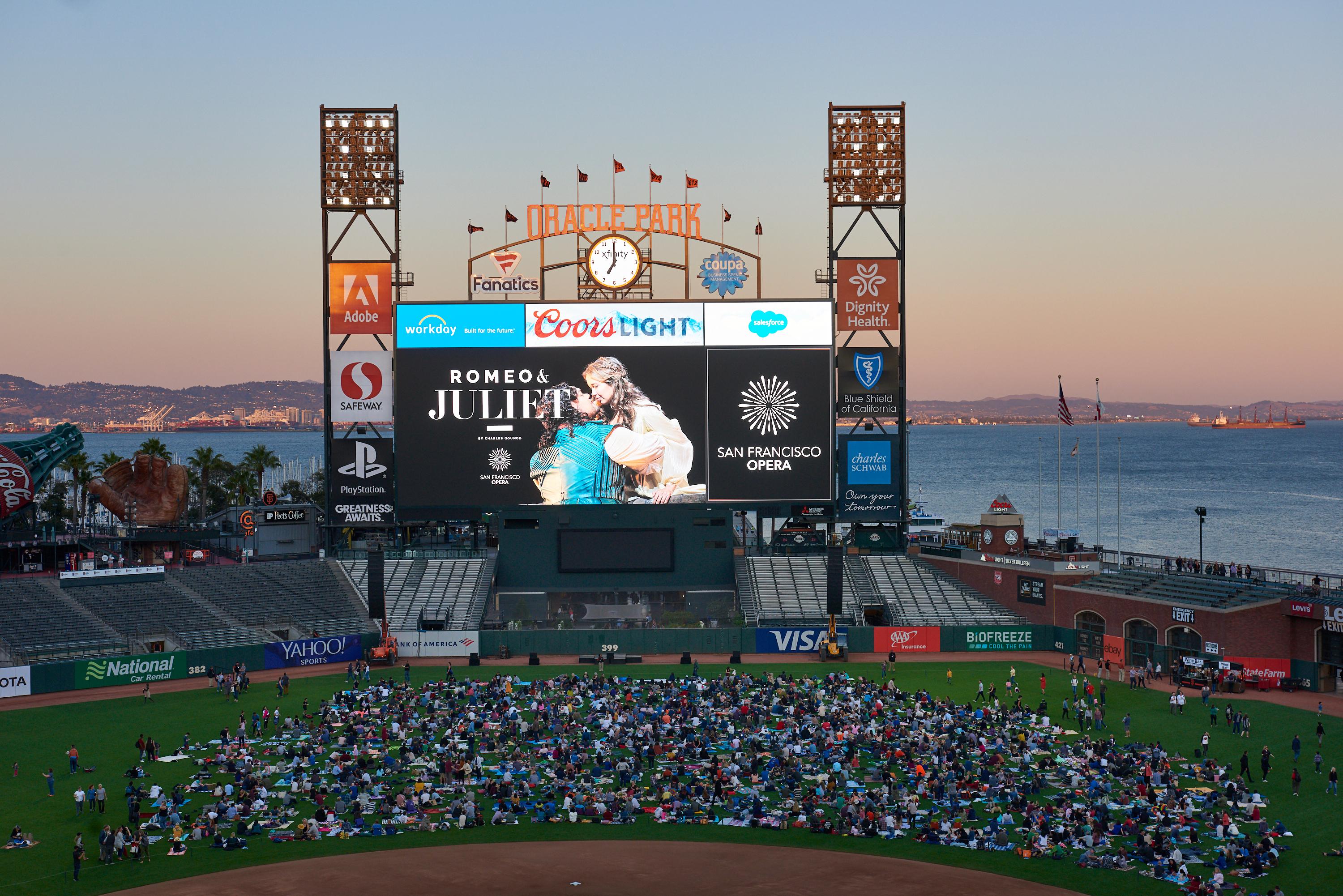 Oracle Park - Events, Things to Do in San Francisco - Baseball, Sports  Venue - Phone Number - Hours - Photos - 24 Willie Mays Plaza - SF Station