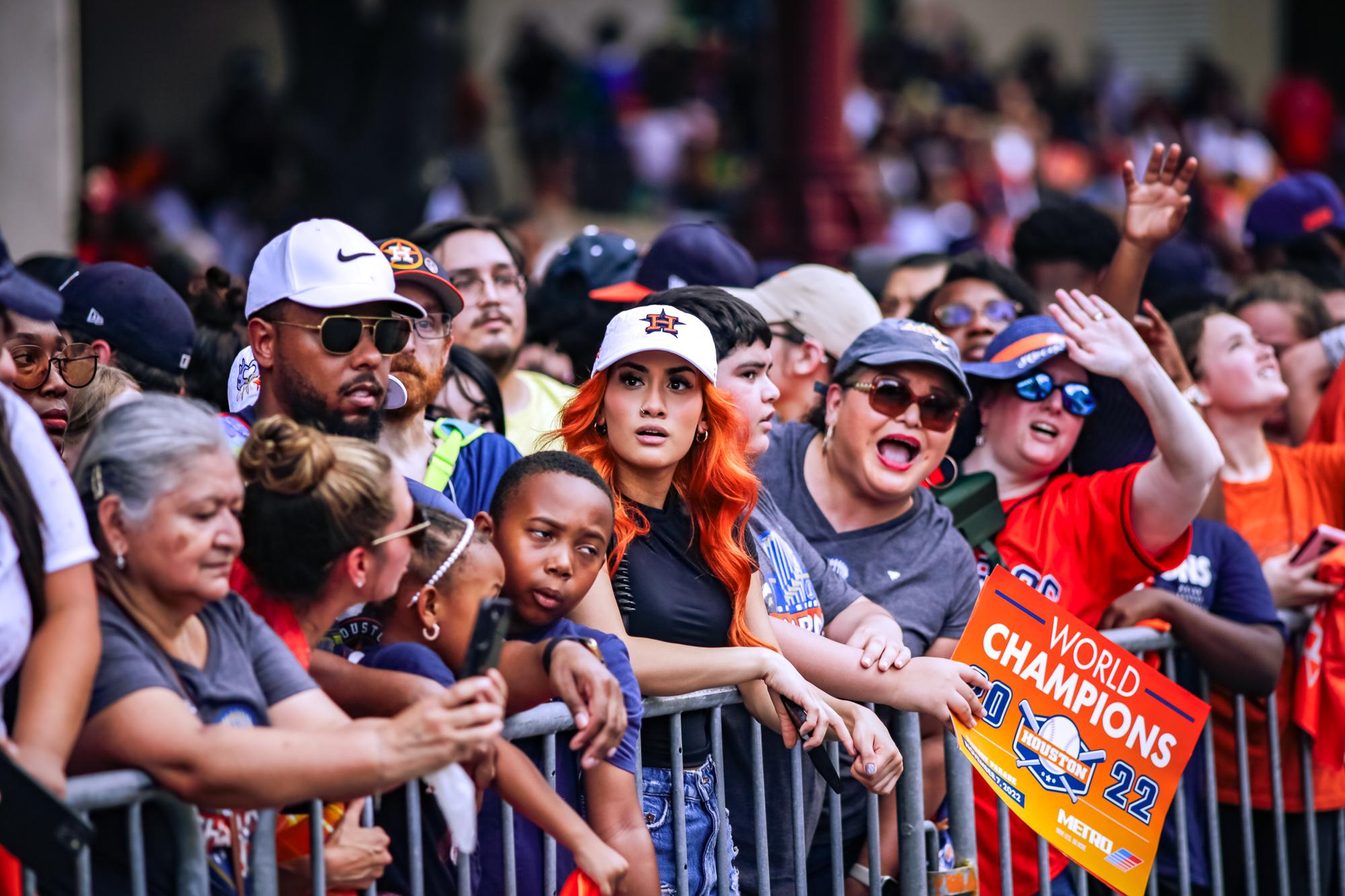 World Series Championship Parade in Downtown Houston – Latino Sports
