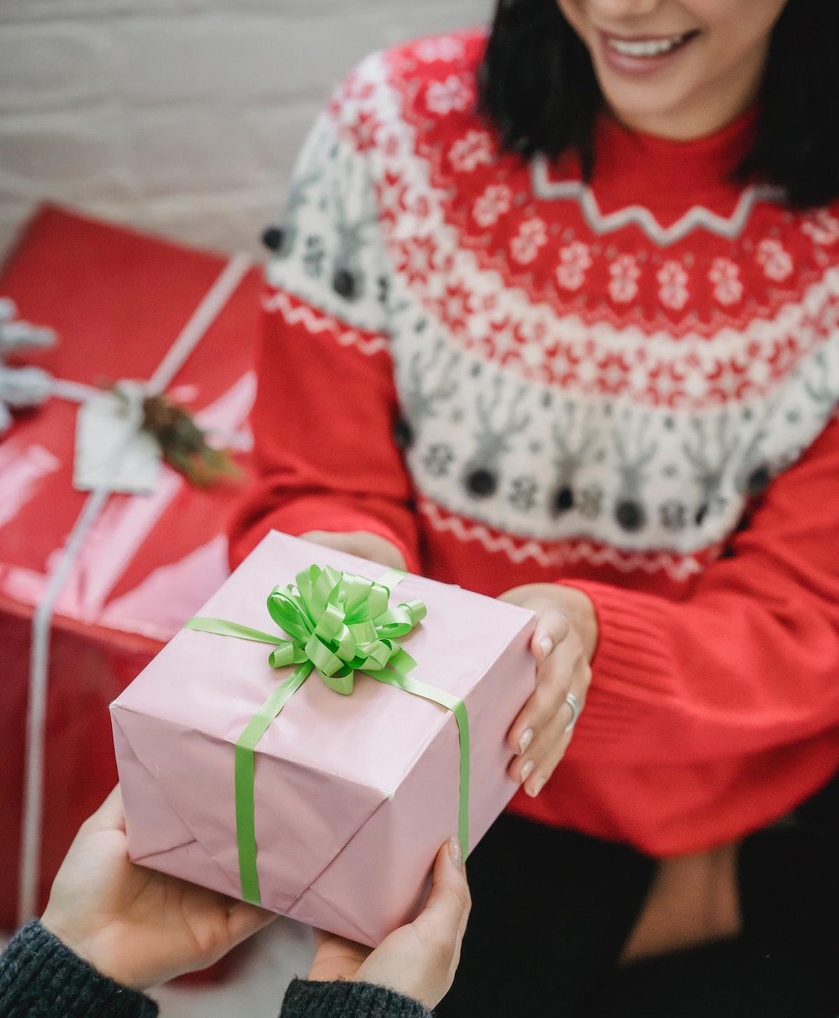 Gift-Giving Etiquette: A Brief Guide