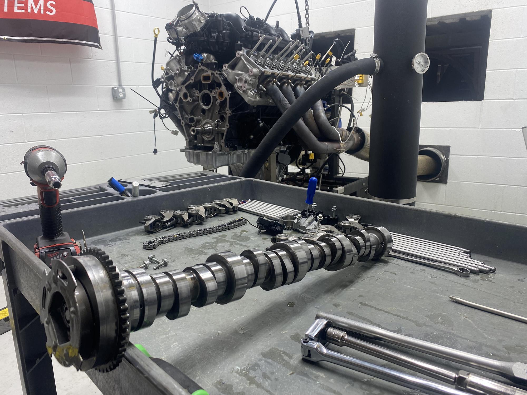 What to consider when selecting a high-performance camshaft