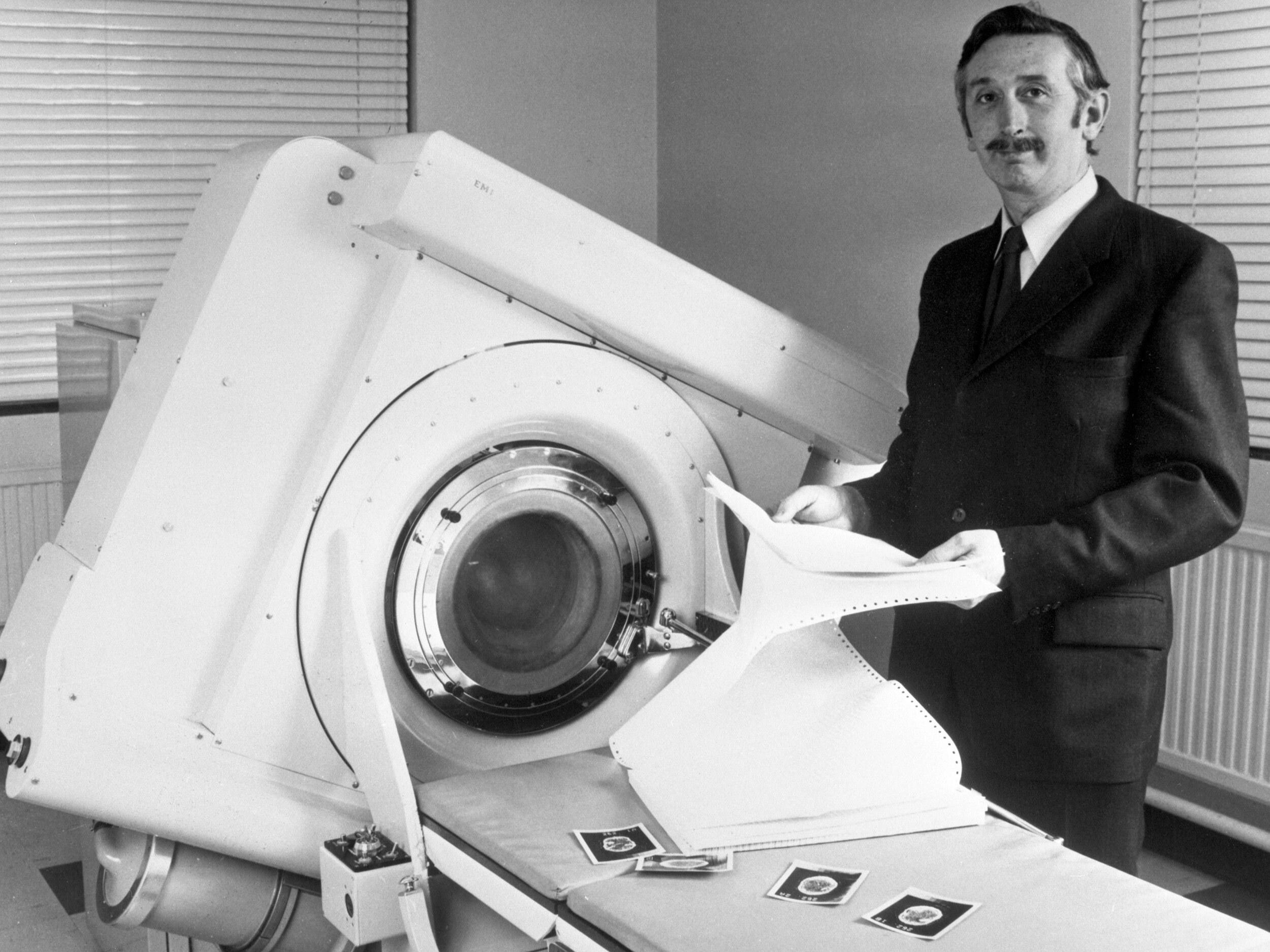 How Record Company Engineer Invented the CT Scanner - IEEE Spectrum