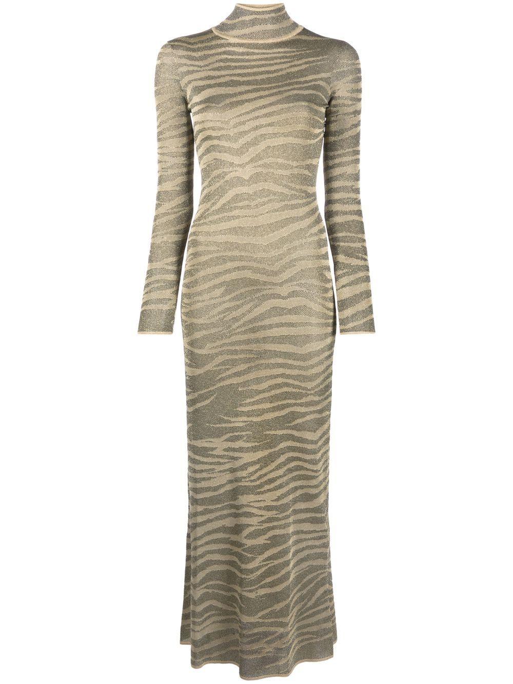 how to style chunky booties