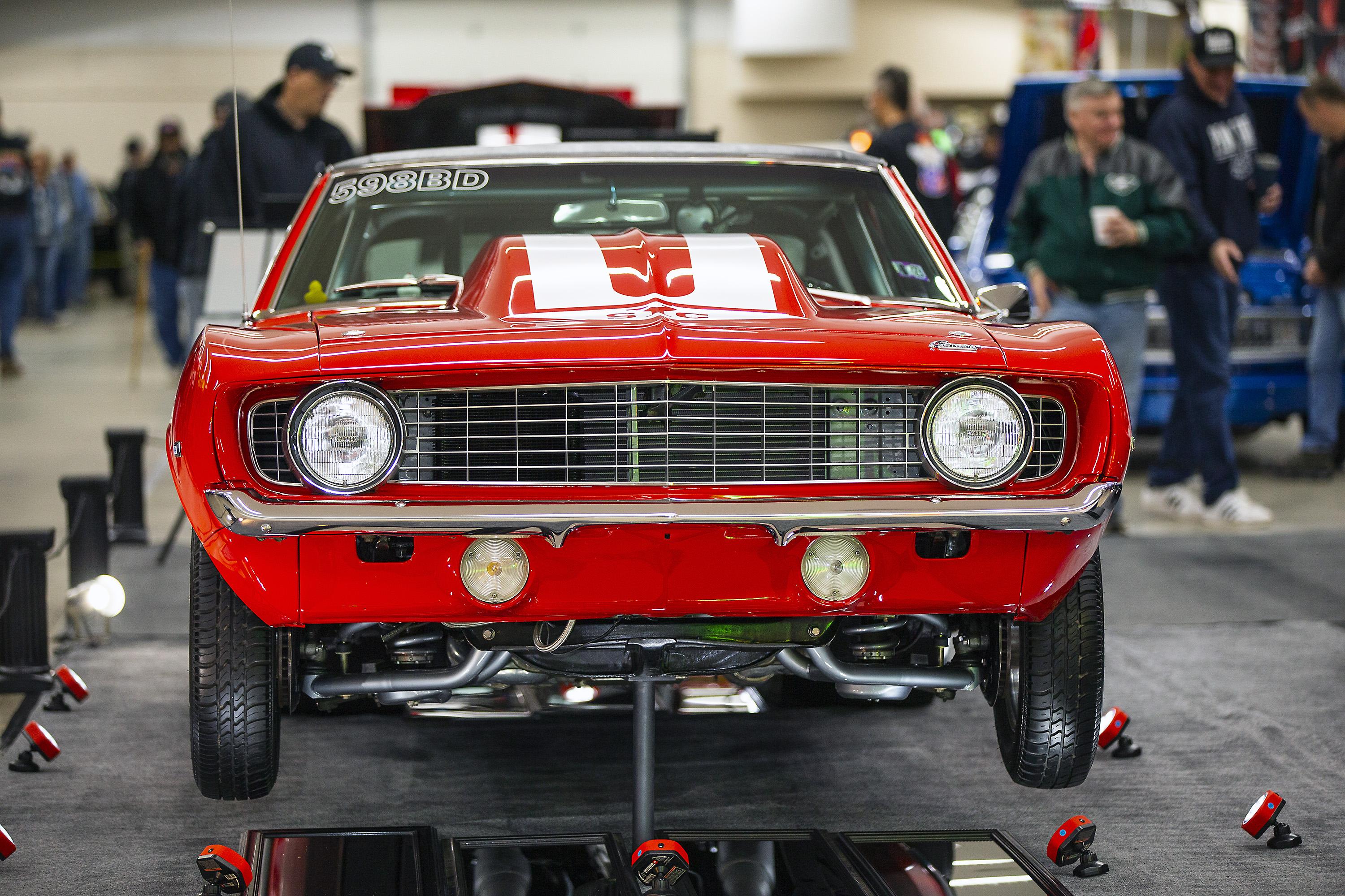 2023 Dragfest: A Winter Showcase of Vintage Race Cars and Nostalgic Speed!