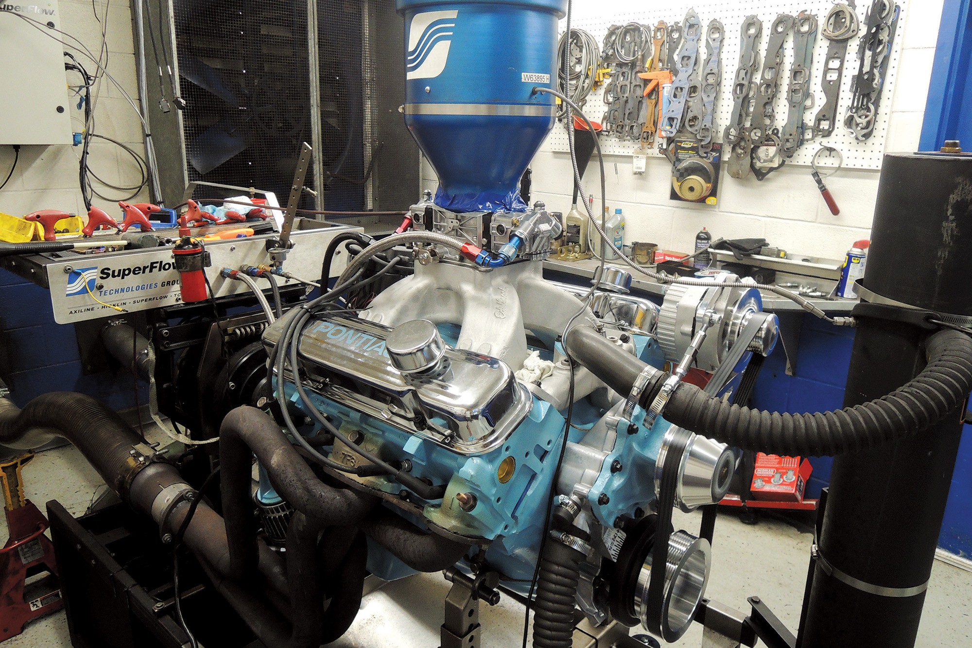 Building Big Torque From A Low-Compression, Pump-Gas Pontiac