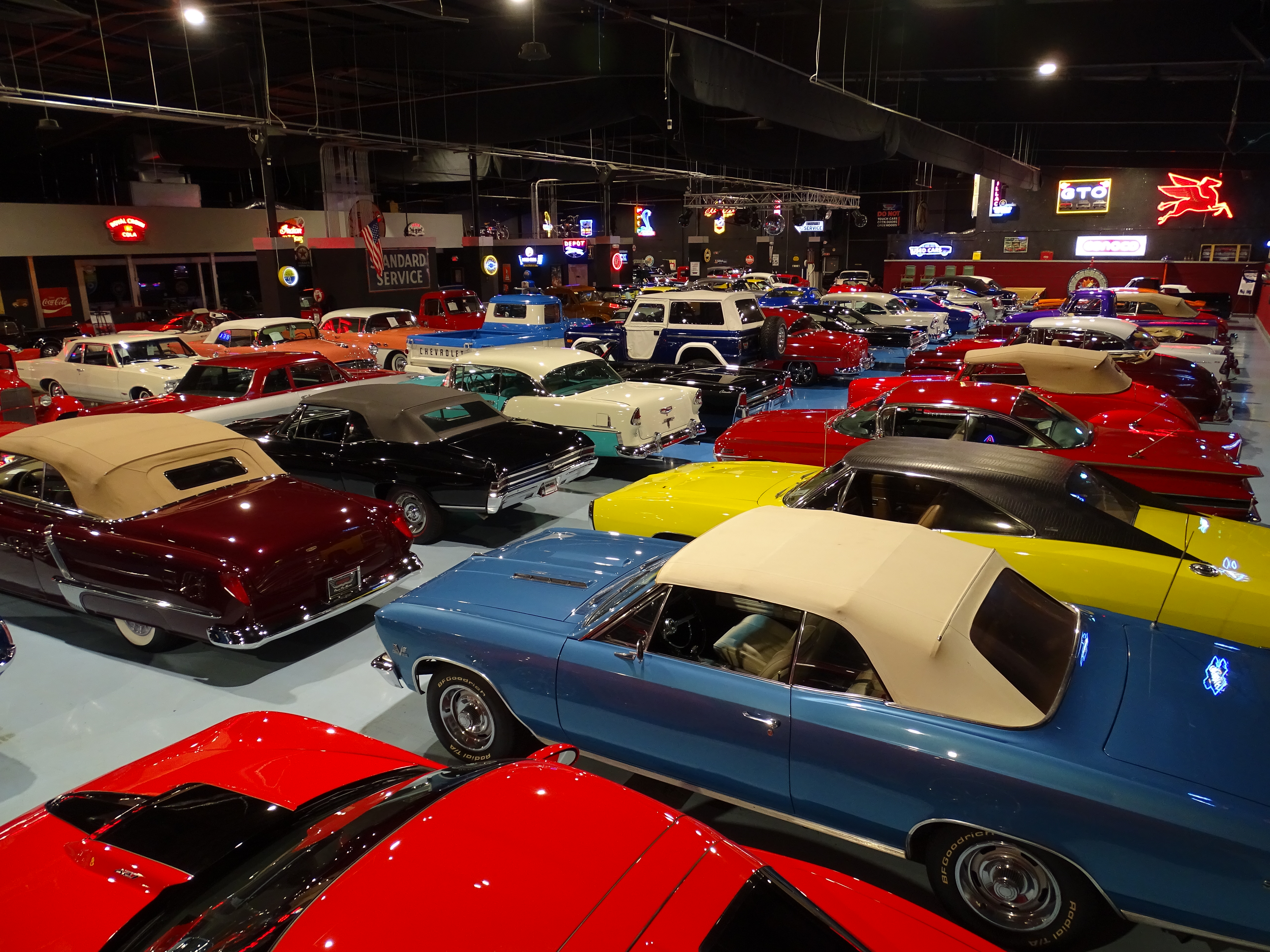 GAA Classic Cars to Hold a No Reserve Auction with 400 Classic Cars Plus Memorabilia This Month