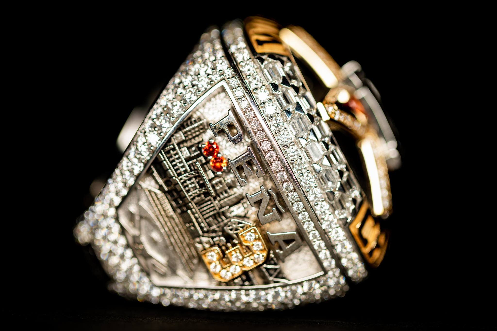 A Dodgers Charitable Gold Jersey Bling and World Series Ring