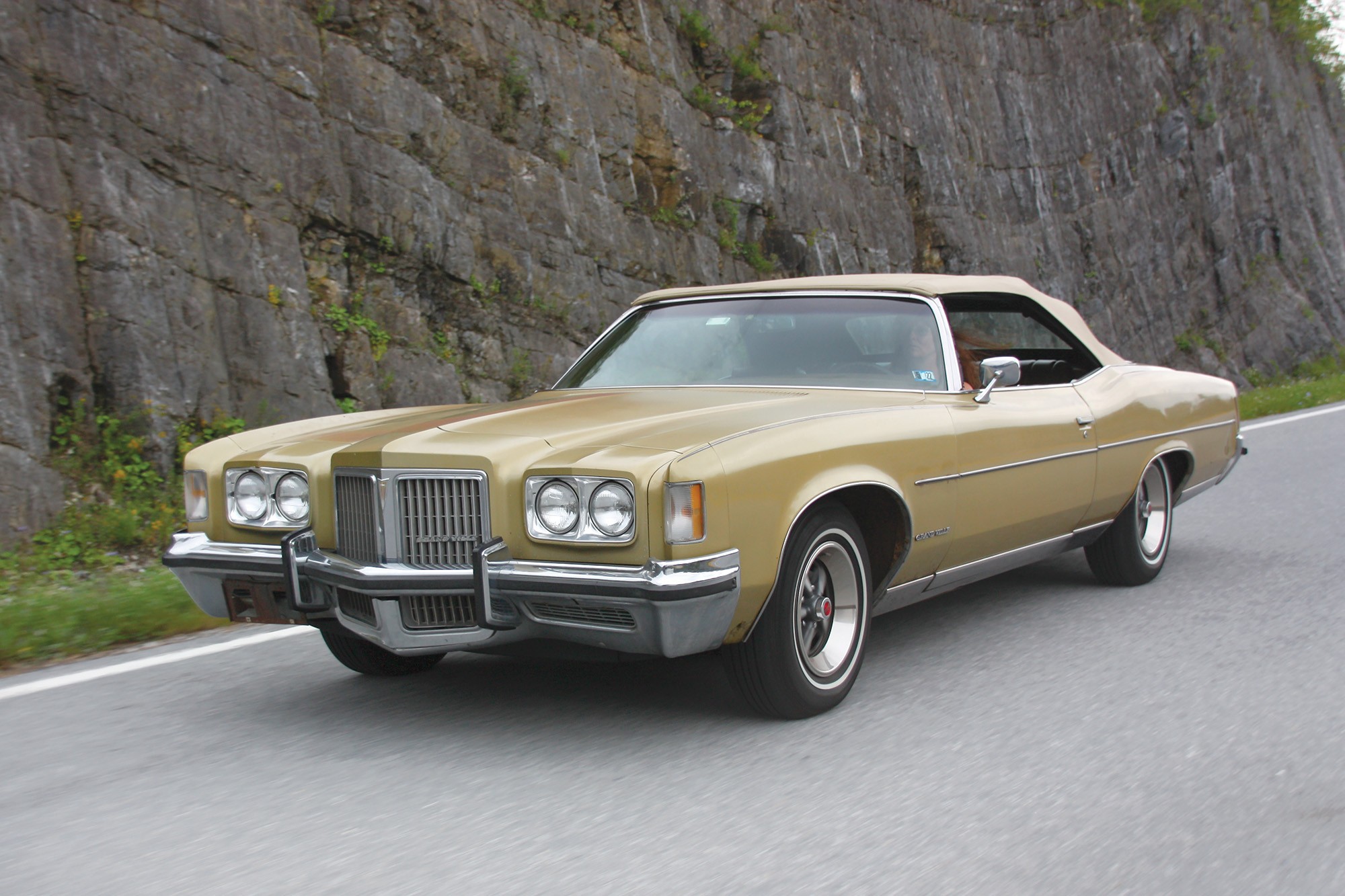 Rolling Colonial Roads in a Rough-And-Real 1972 Pontiac Grand Ville Convertible
