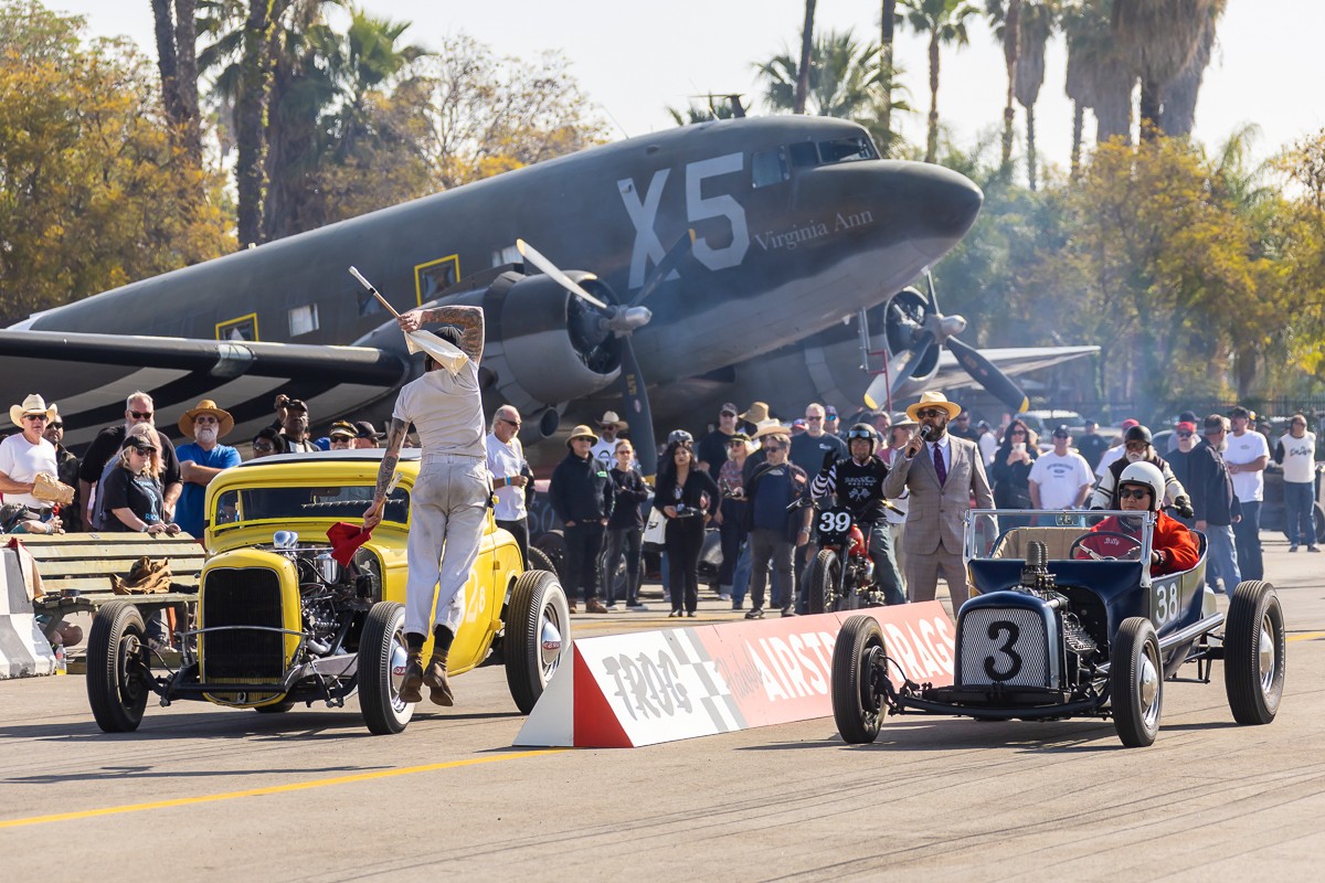 Photo Gallery: The Race of the Gentlemen Flabob Airstrip Drags