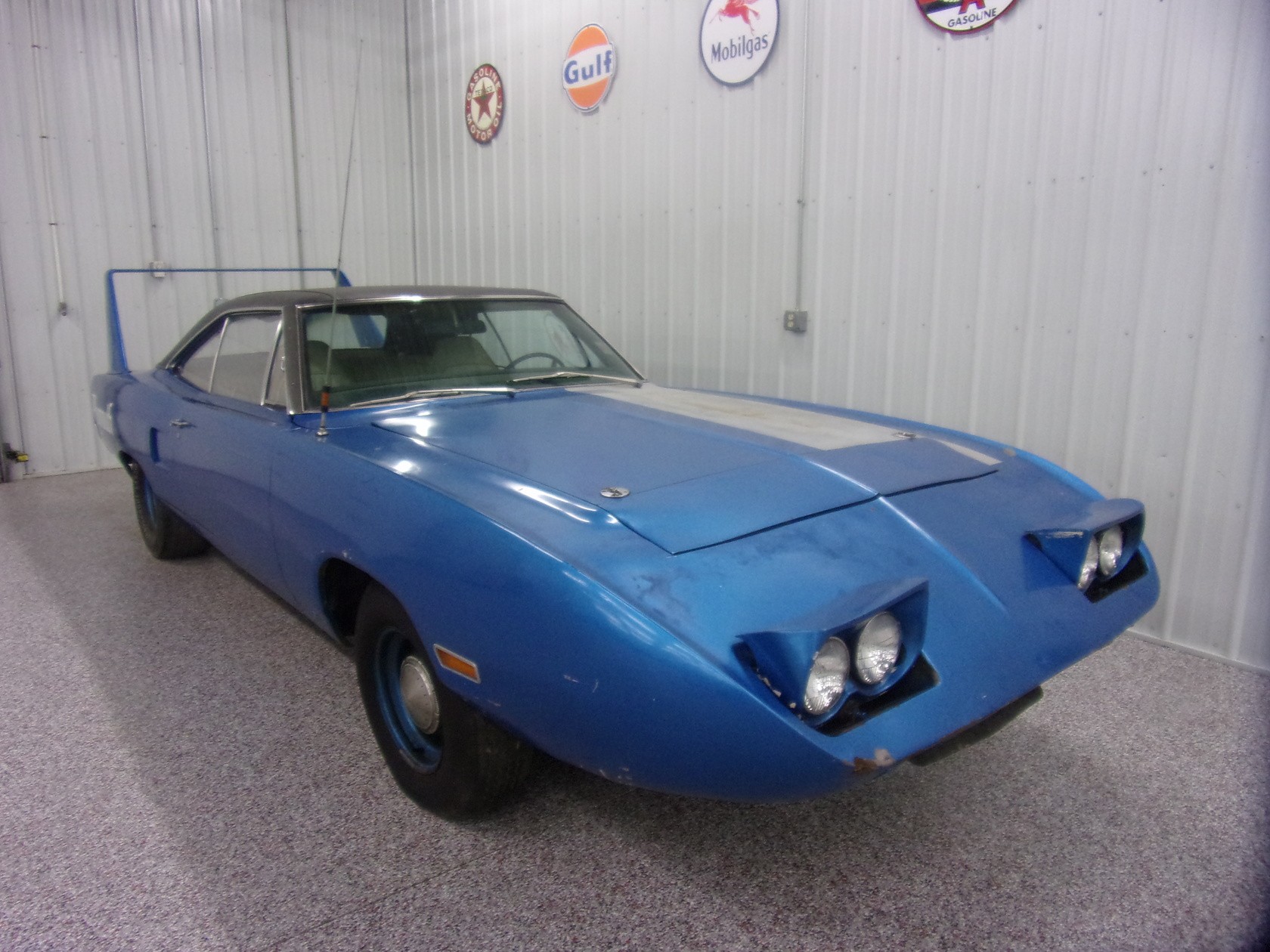 Unrestored, Undriveable 1970 Plymouth Superbird Sells for $203,000