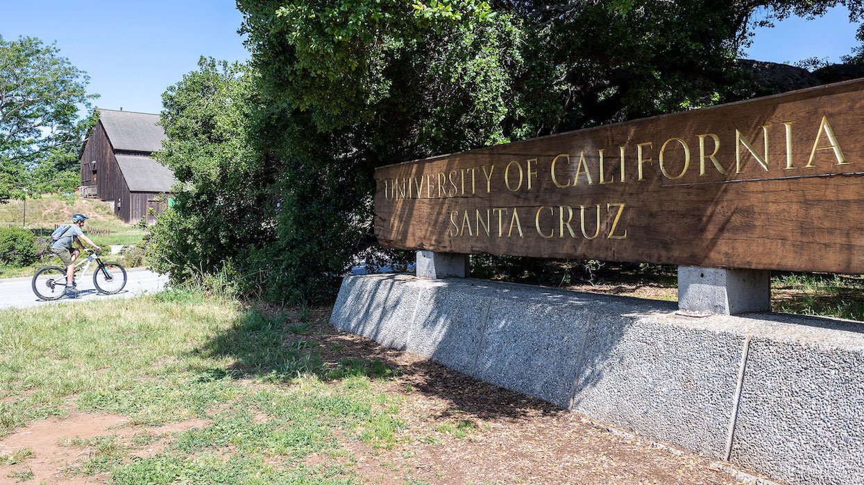 UC Santa Cruz sign