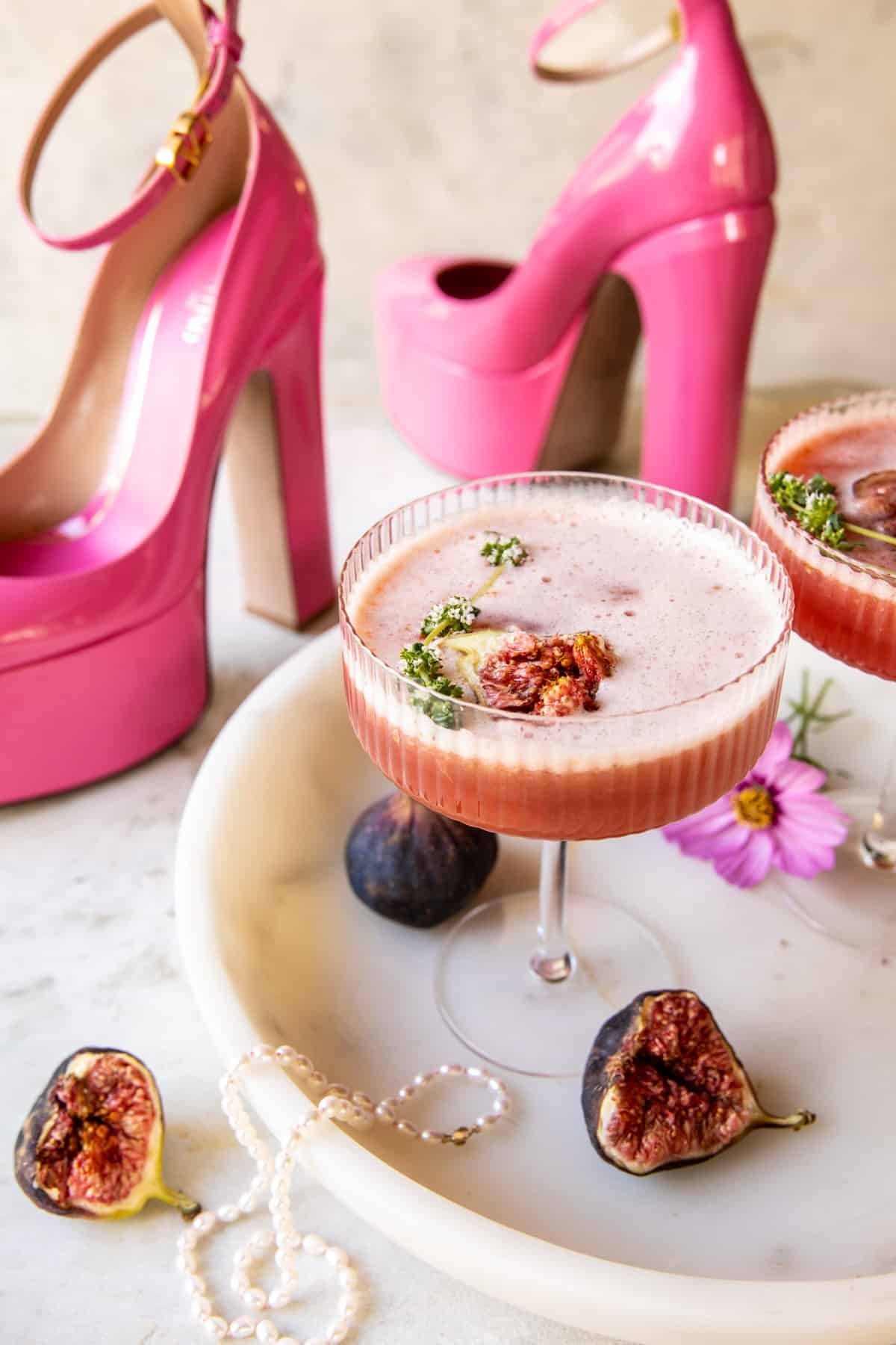 Health Cocktail Recipe: Pretty in Pink Paloma