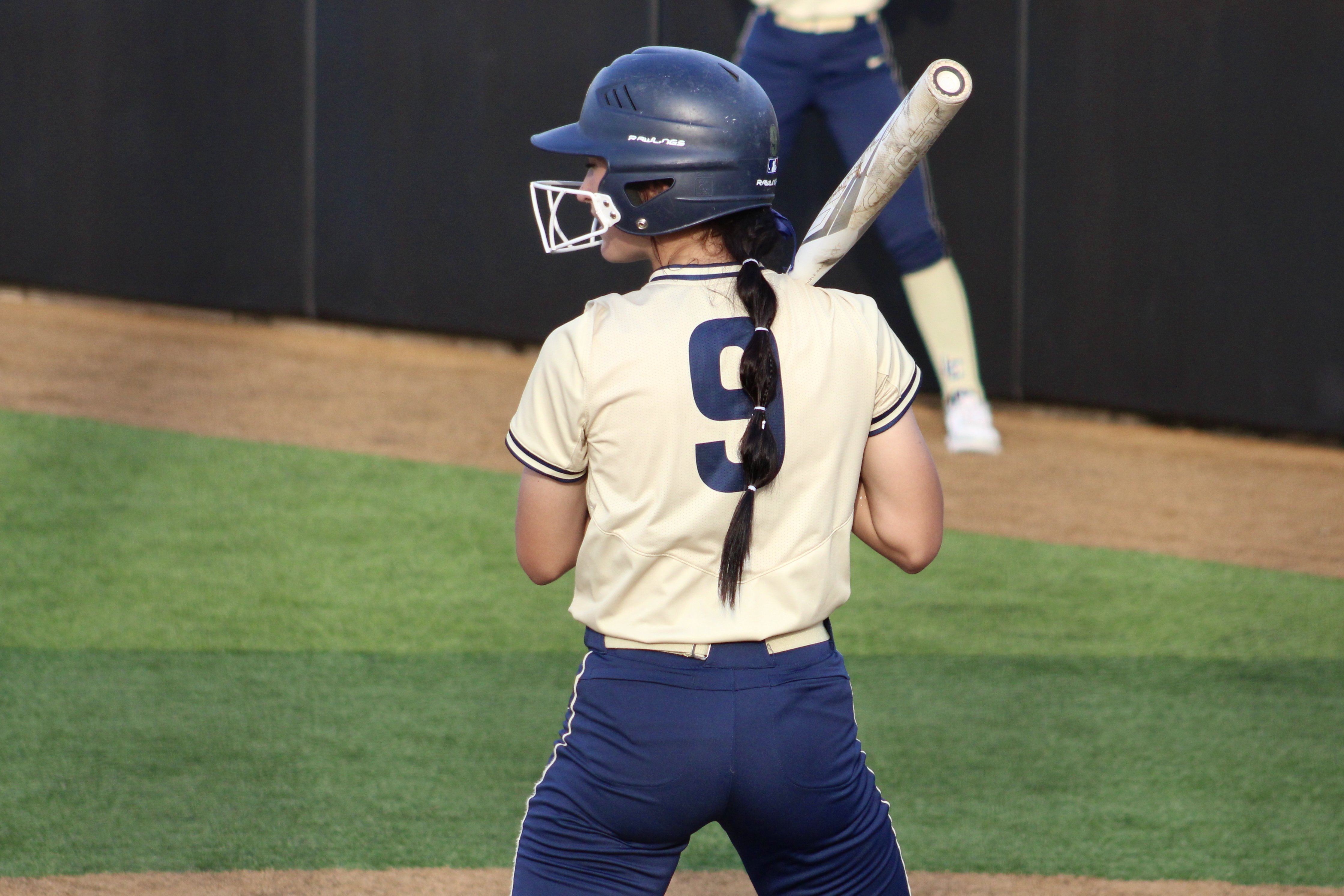 BASEBALL: Barbers Hill completes sweep of Lake Creek