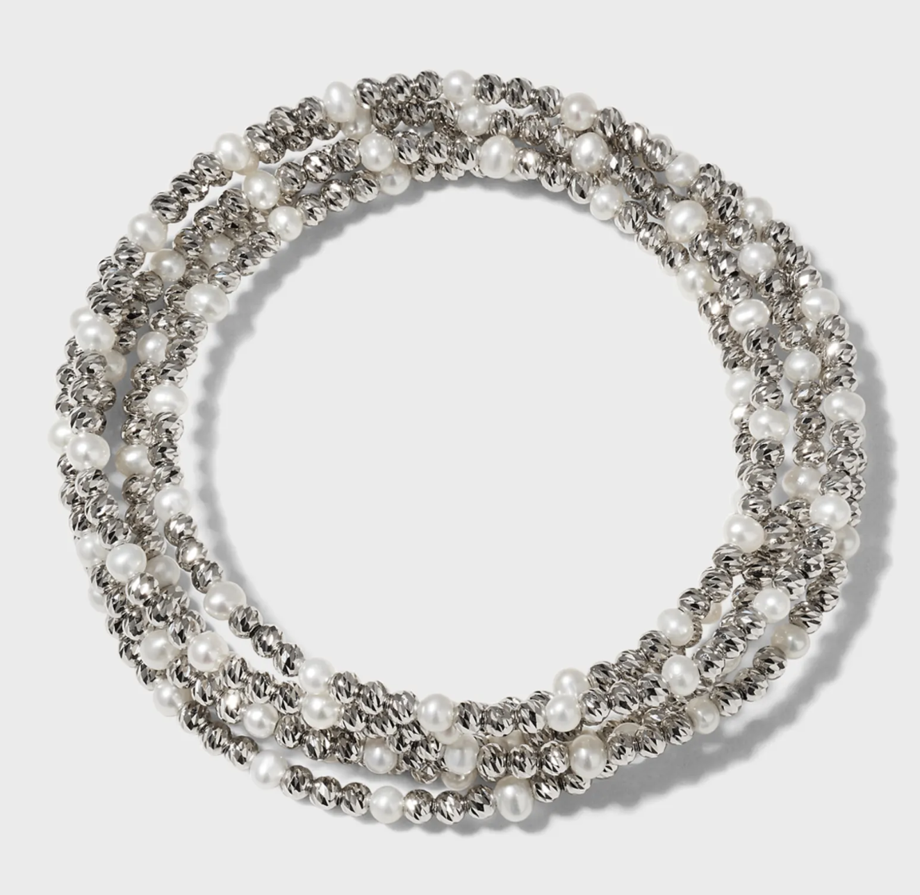 Louis Vuitton® LV Eclipse Pearls Earrings Dore. Size in 2023  Fashion  jewelry, Womens fashion jewelry, Women accessories jewelry