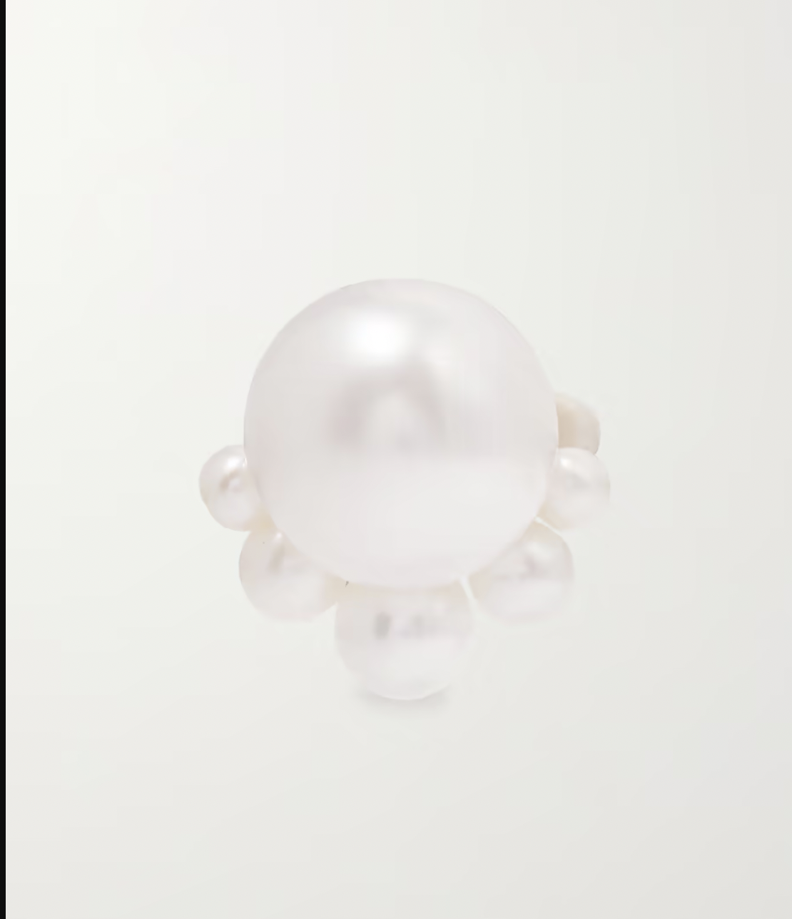 Louis Vuitton® LV Eclipse Pearls Earrings Dore. Size in 2023  Fashion  jewelry, Womens fashion jewelry, Women accessories jewelry