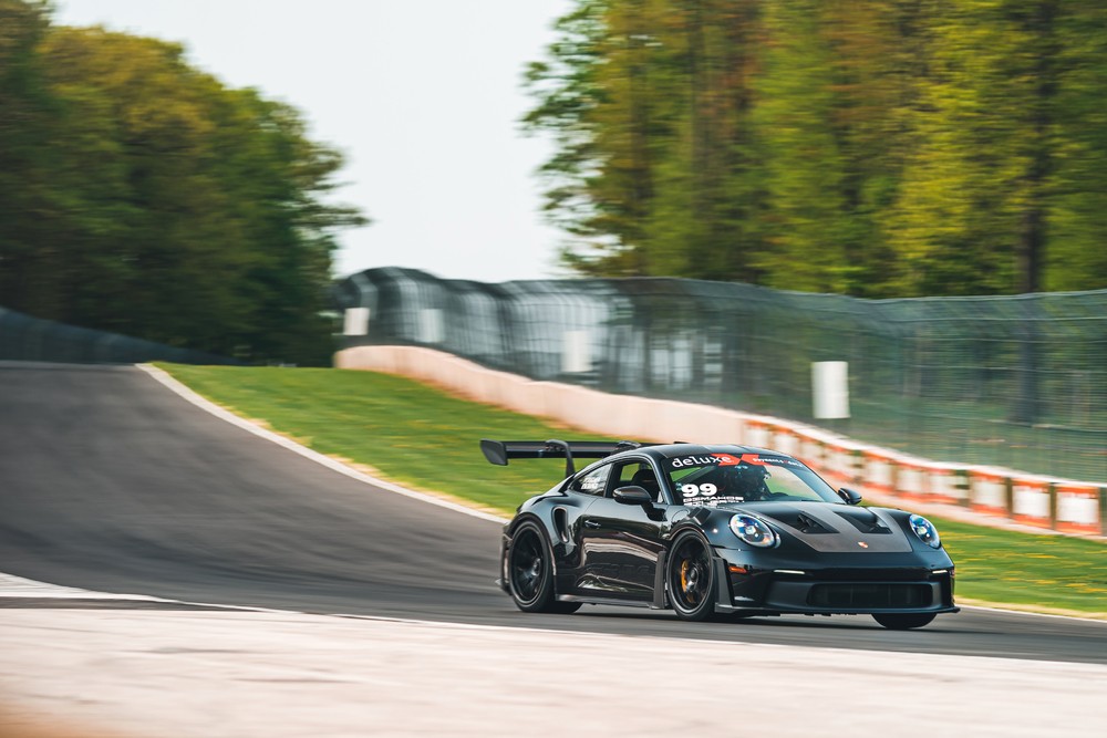 Porsche 911 GT3 RS Beats Previous 2018 Porsche 911 GT2 RS Production Car Lap Record at Road America