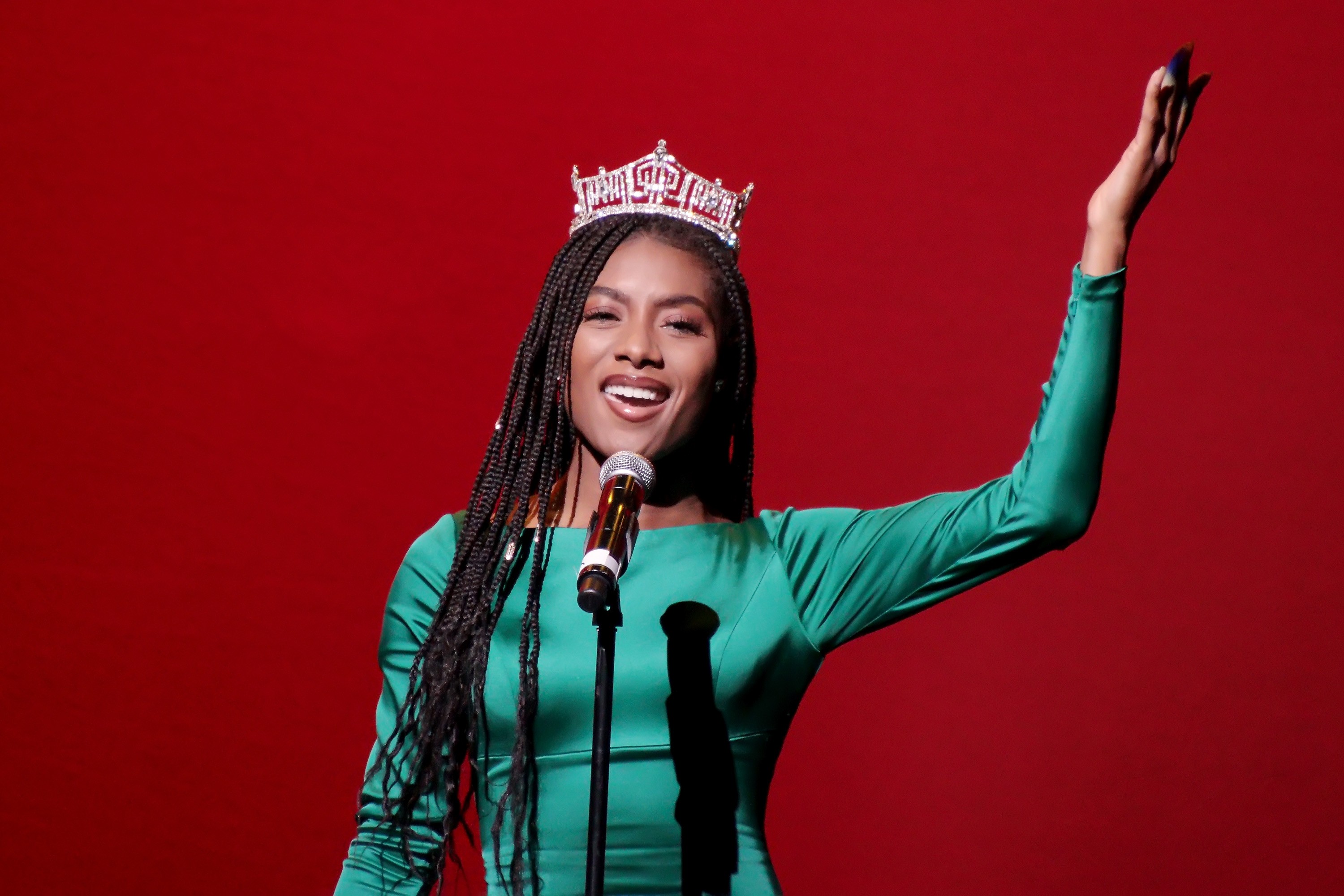 Americas Black Beauty Queens Switched Up Their Cultural Crowns For ESSENCE