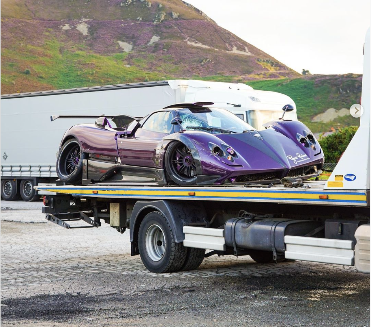 Pagani Zonda Supercar Once Owned by Formula One Driver Lewis Hamilton Wrecked in Wales