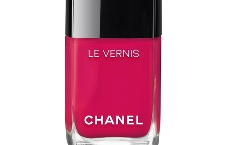 Chanel's Newest Nail Polish Formula Is Next Level