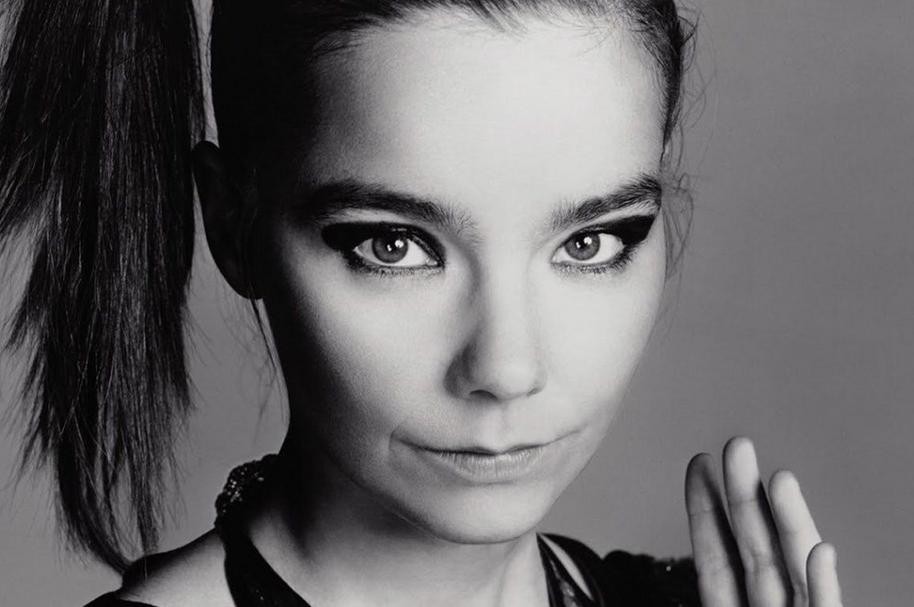 Watch This Throwback Clip of Björk's Iconic Acceptance Speech At the