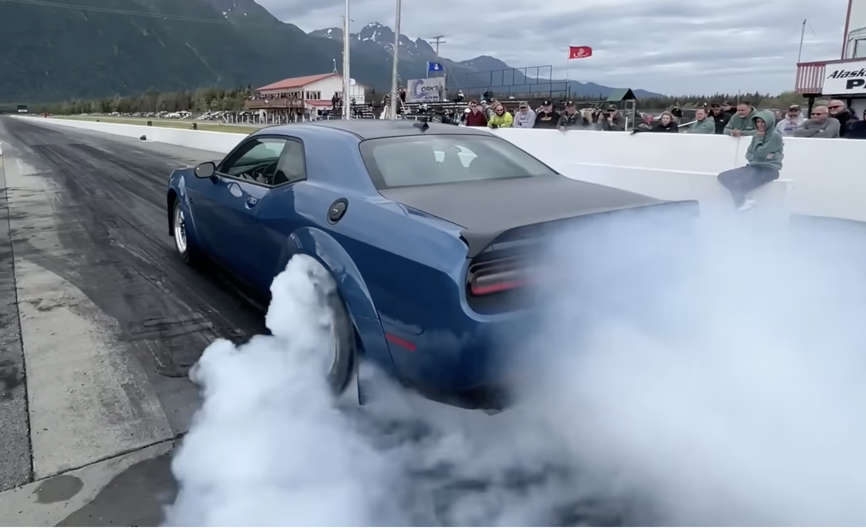 Video: Legally Blind Drag Racer Jets Down Quarter Mile at 123 mph Driving a Super Stock Dodge Challenger SRT