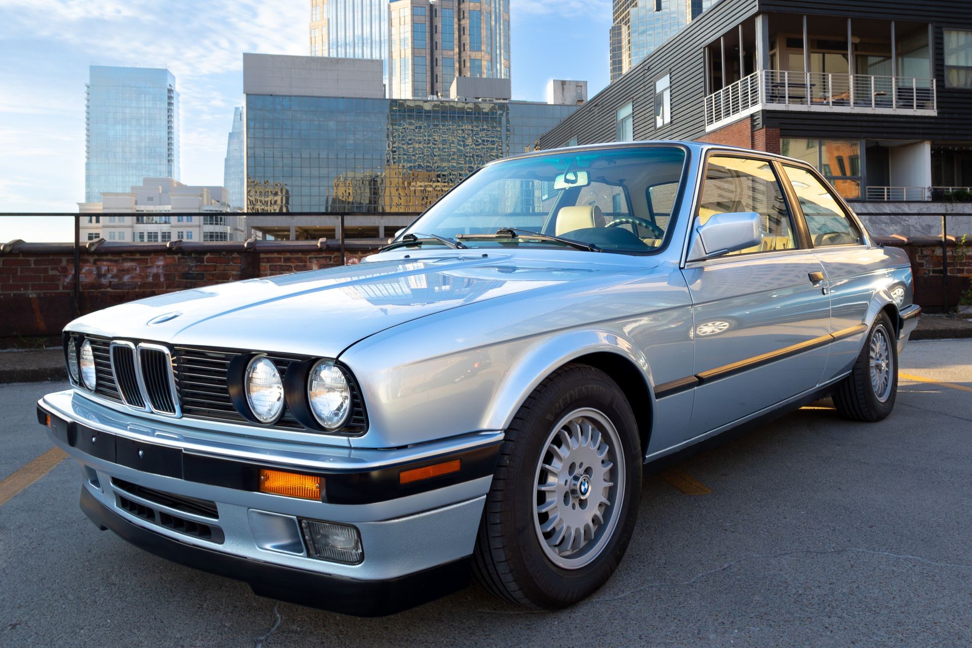 Is this 1990 BMW 325i the Essential Sport Sedan of Its Time?