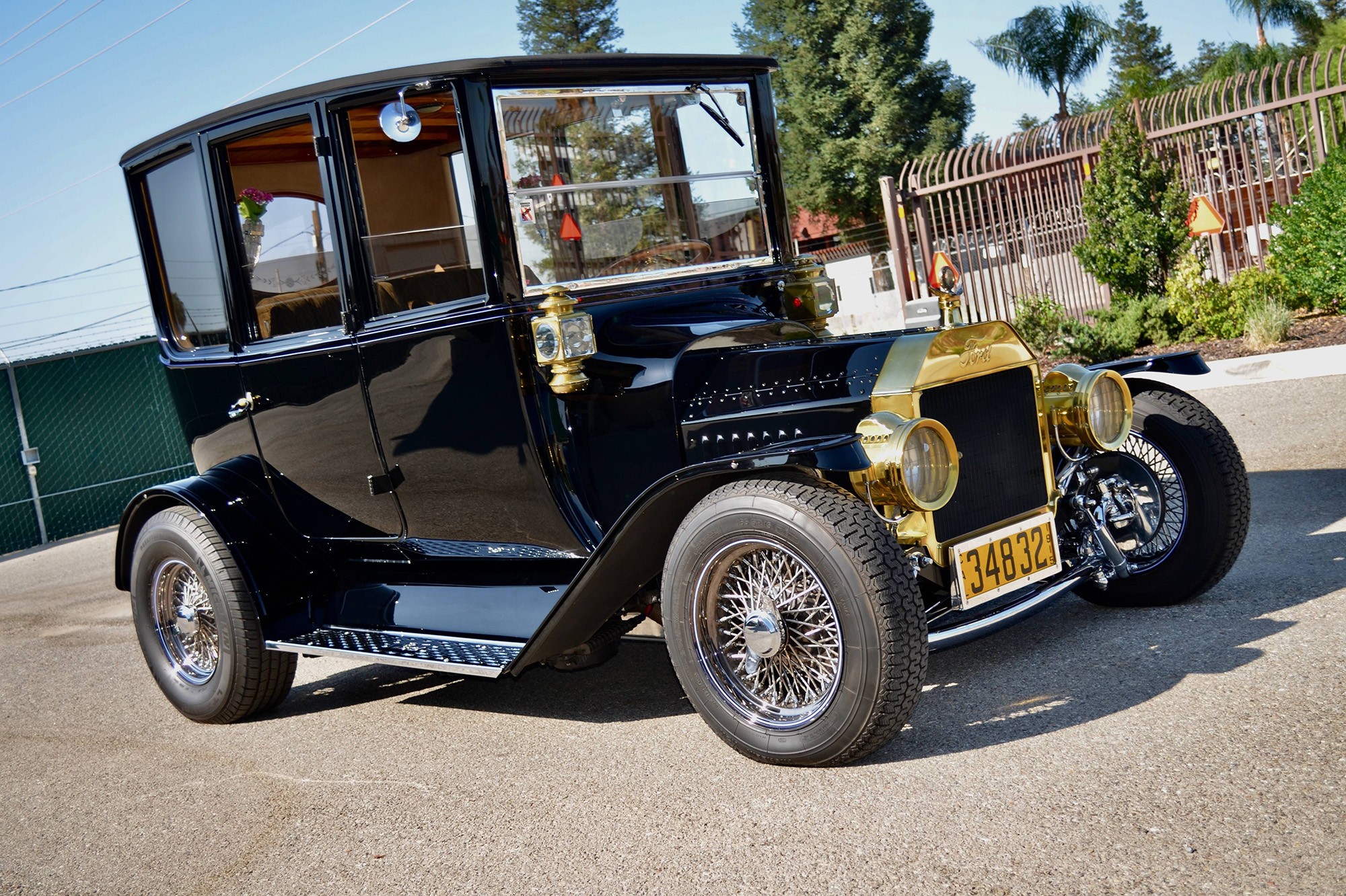 Not All Early Fords Hot Rods Are T-buckets: Check Out this 1915 Ford Model T Center-Door Sedan