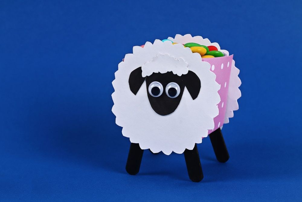 70+ Best Sheep Jokes That Ewe Will Love | Kidadl