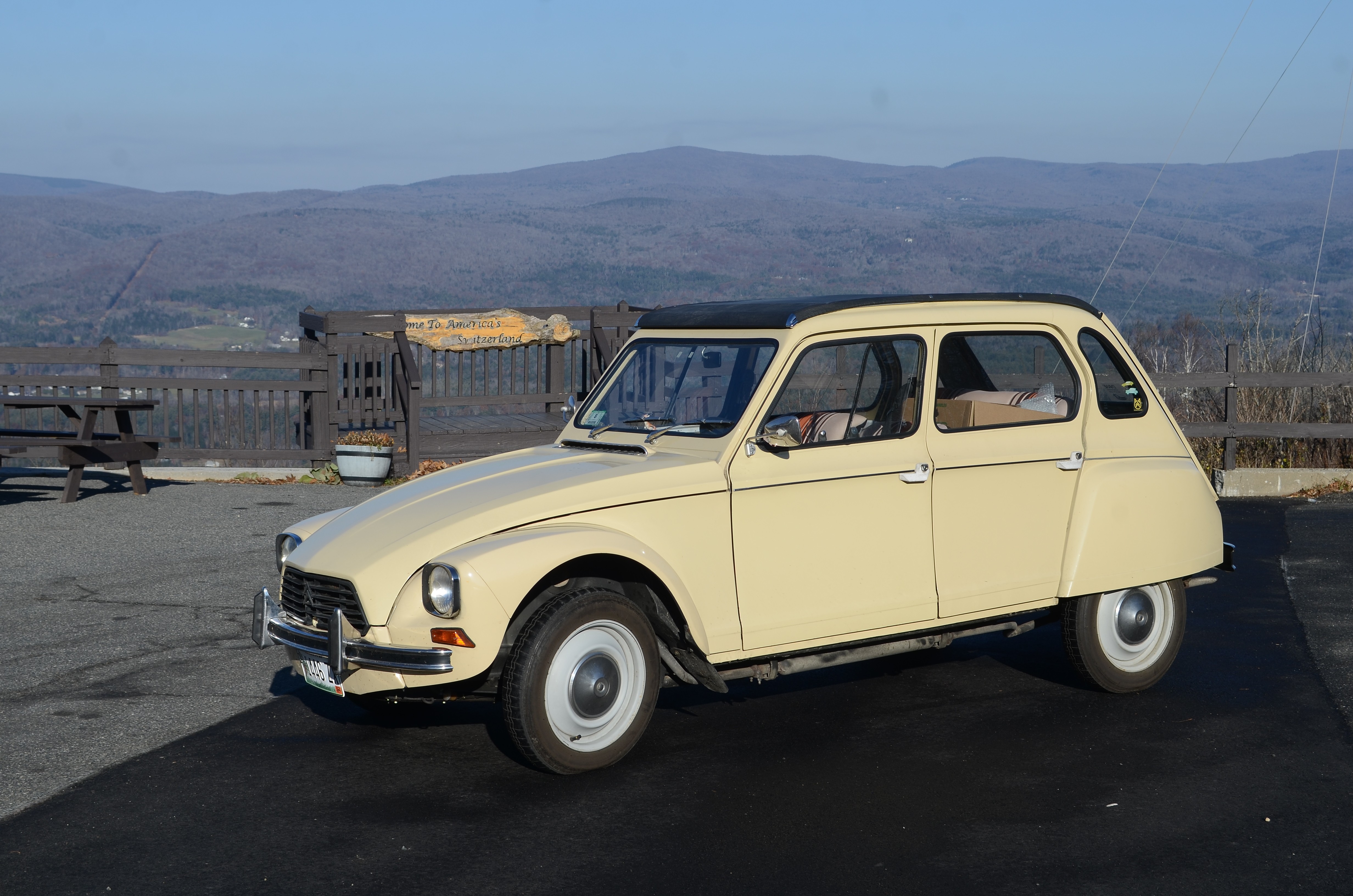 Can A 33-Hp Citroën Find Happiness On A Road Trip?