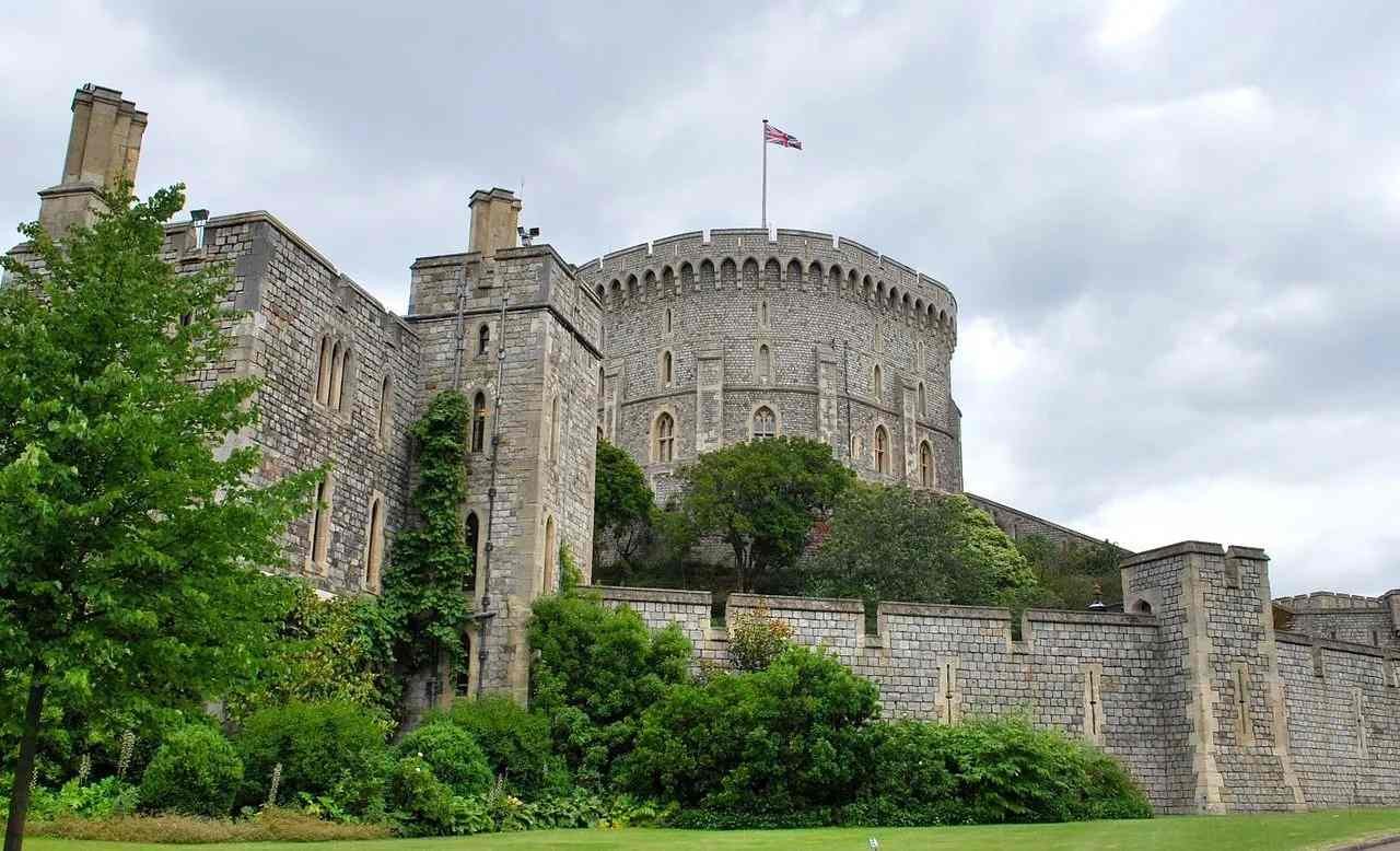 Magnificent Windsor Castle Facts Your Kids Would Love To Know | Kidadl