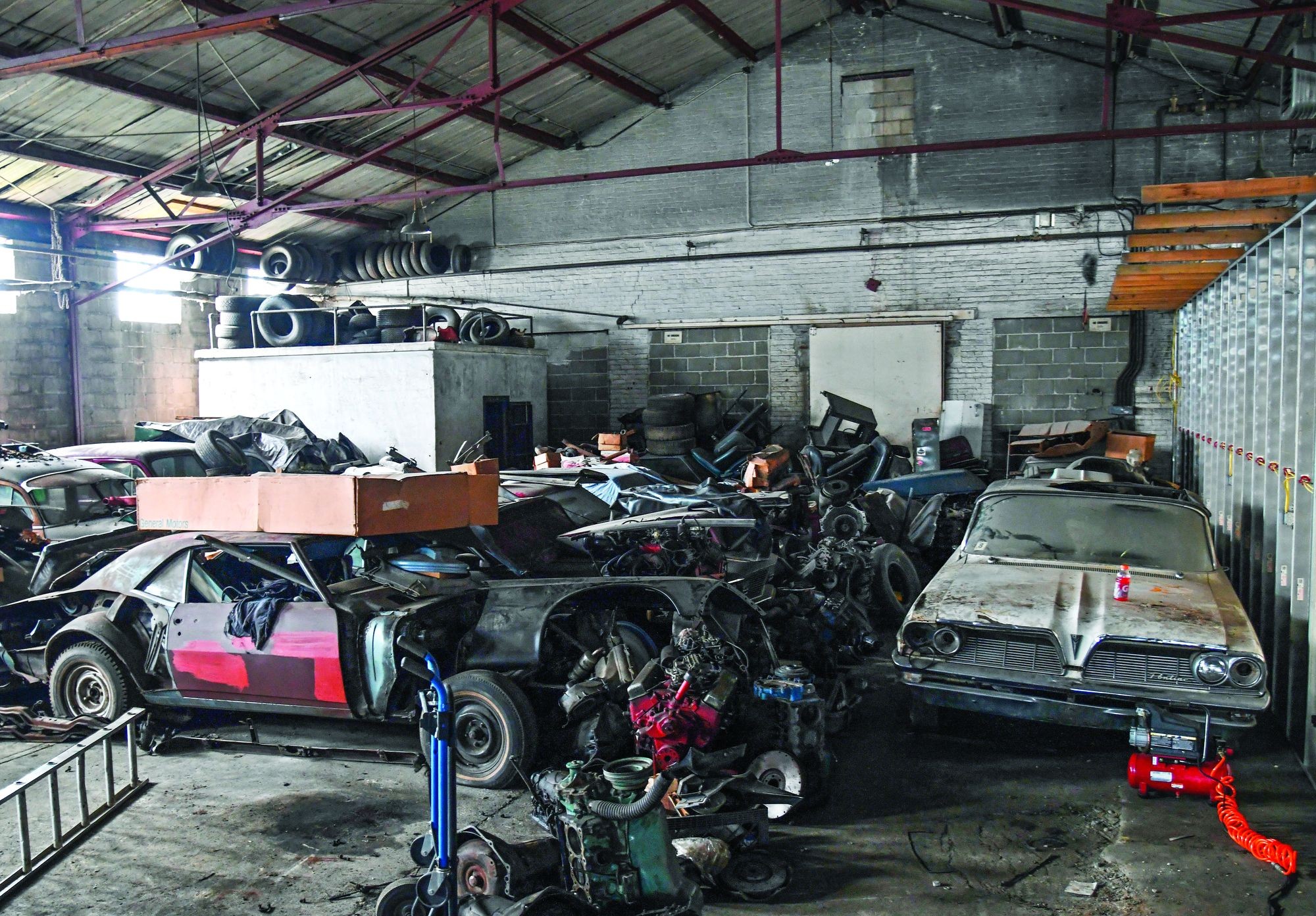 This Barn-Find 1961 Pontiac Catalina Hadn't Moved Until It Was In The Way Of A Hemi