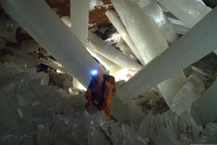 the worlds largest gypsum crystals naica The spectacular giant crystal cave is connected to the naica mine, located in largest crystals in the world: gypsum making plant worlds largest gypsum mine. the worlds largest gypsum crystals naica The spectacular giant crystal cave is connected to the naica mine, located in largest crystals in the world: gypsum making plant worlds largest gypsum mine.