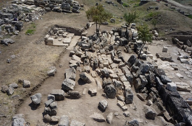 Gate to Hell Discovered in Turkey