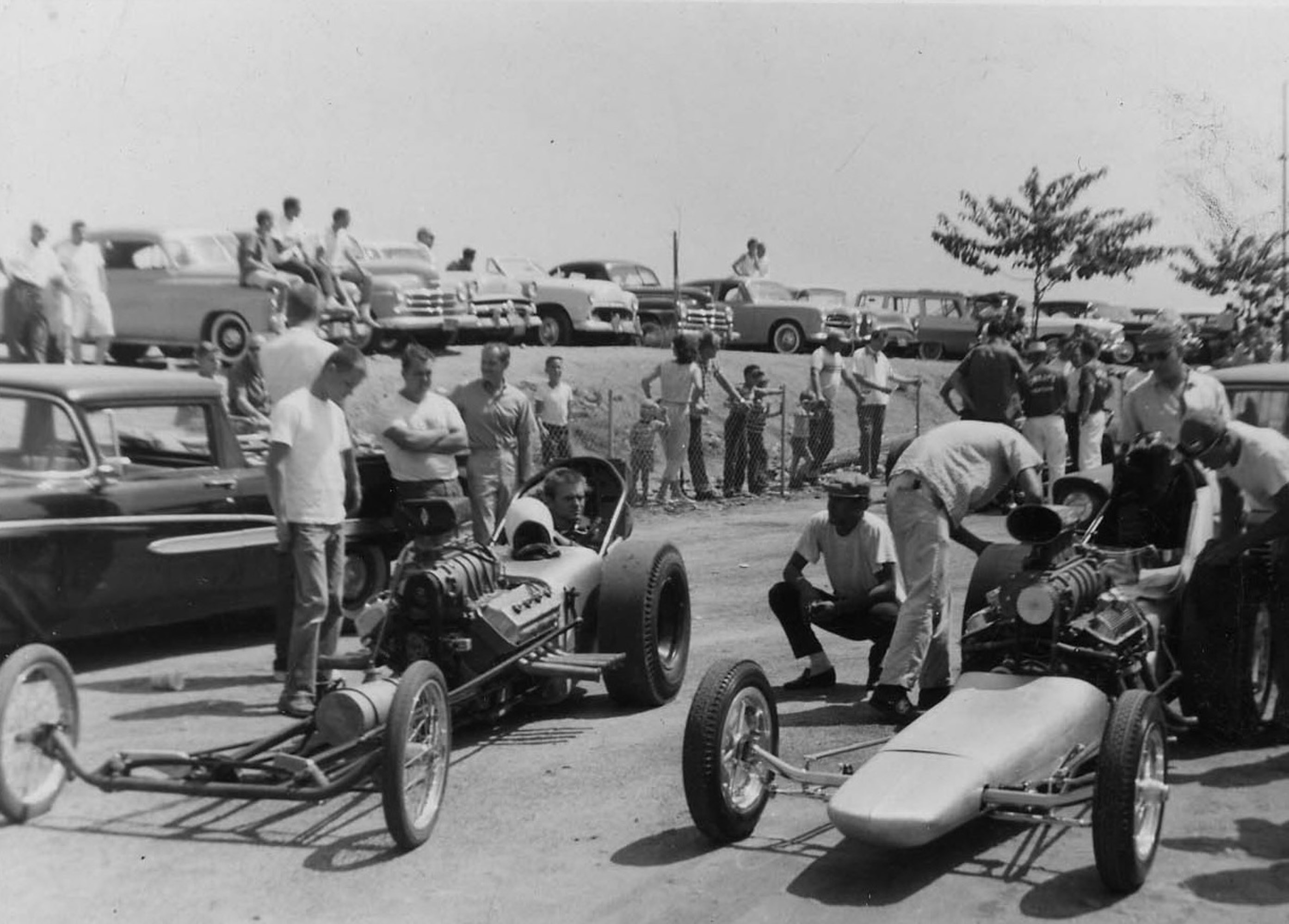 Carspotting: Best Drag Racing Seat Ever! $1.00 (25¢ Pit Pass Optional)