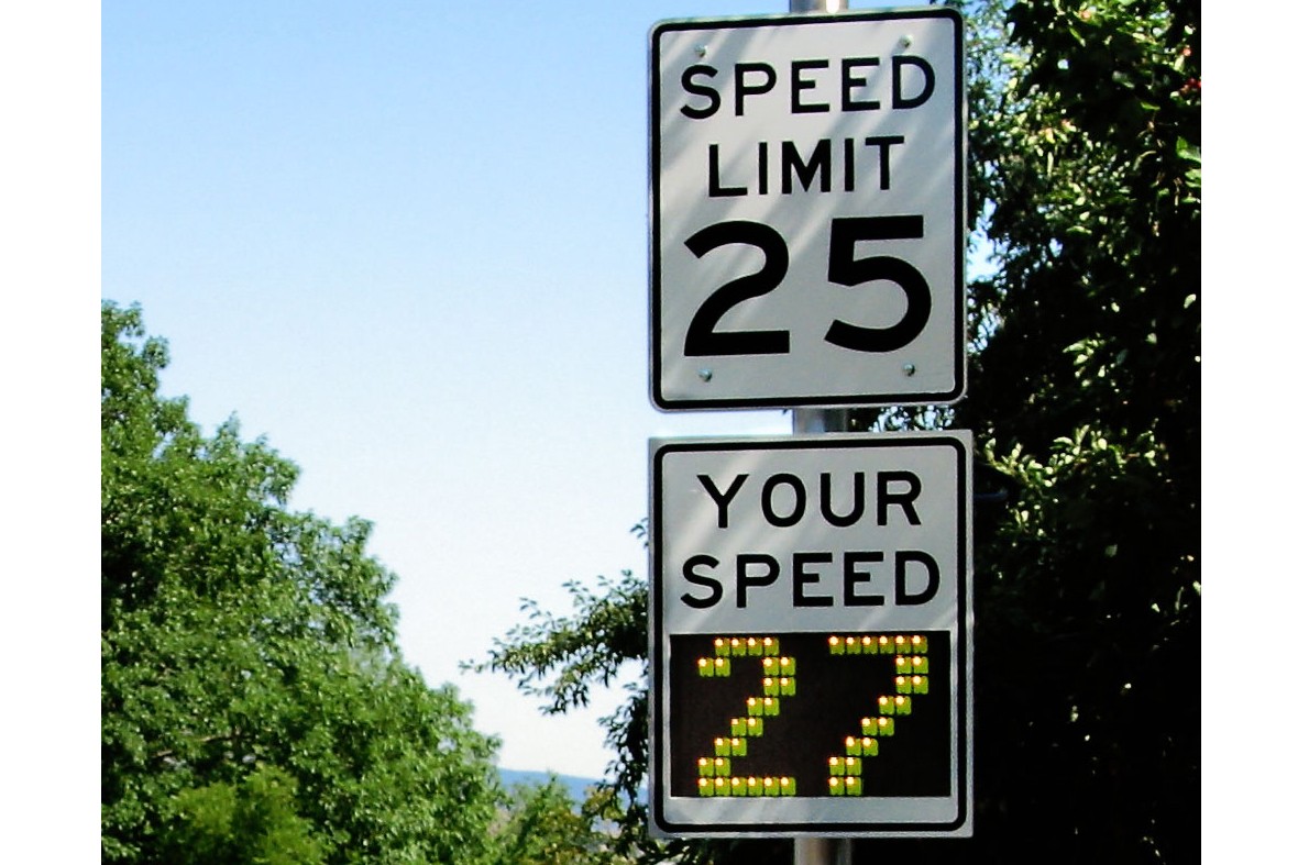 New California Bill Would Require Vehicles to be Equipped with Speeding Alerts