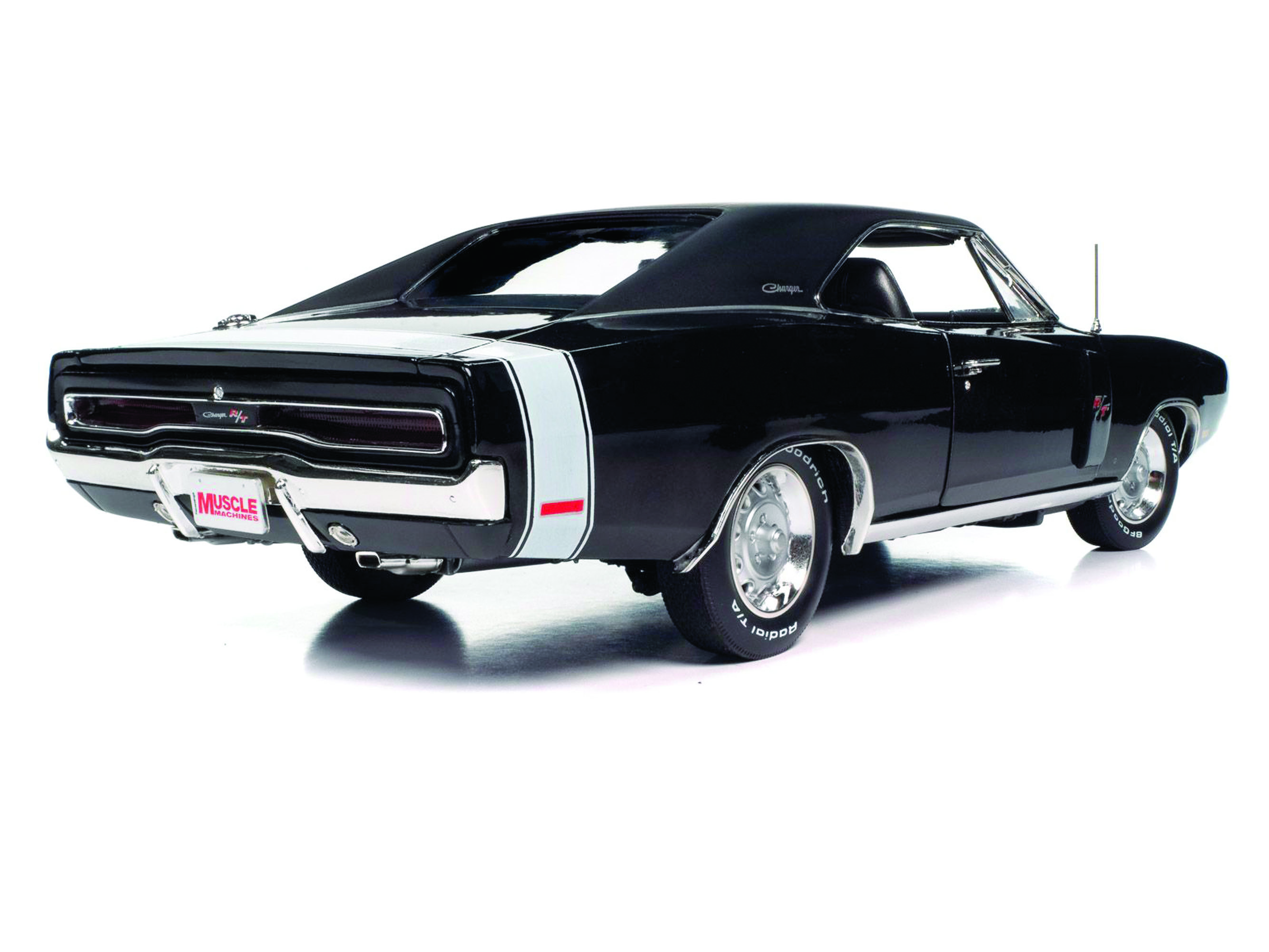 New Gear For Muscle Fans: Camaro Concept Cars, Scale 1970 Hemi Charger, And More