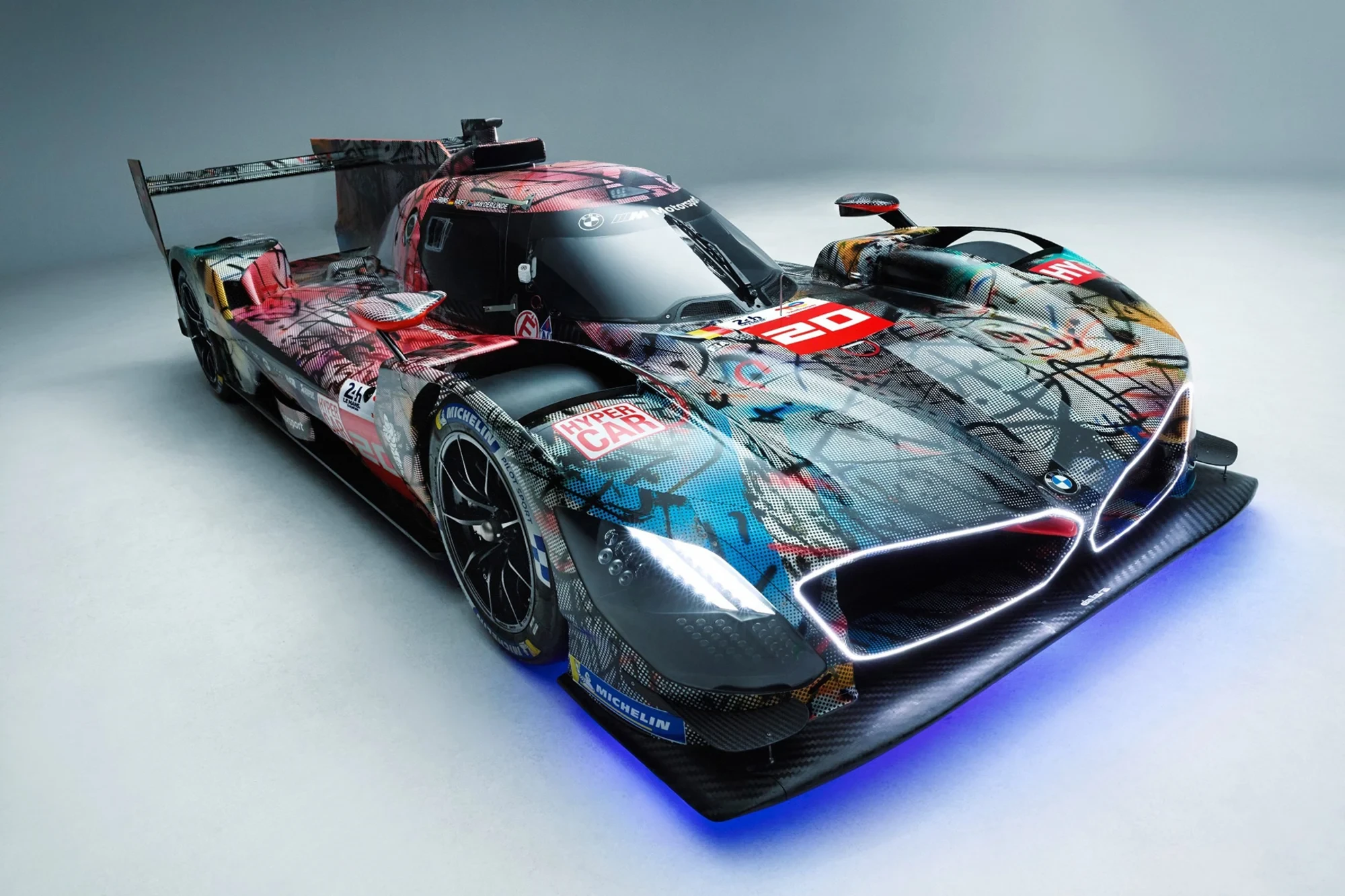 This BMW M Hybrid V8 Le Mans Racer is the Brand's 20th Art Car