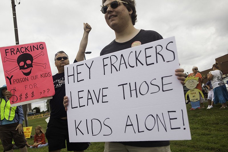 Pennsylvania families express health concerns over fracking