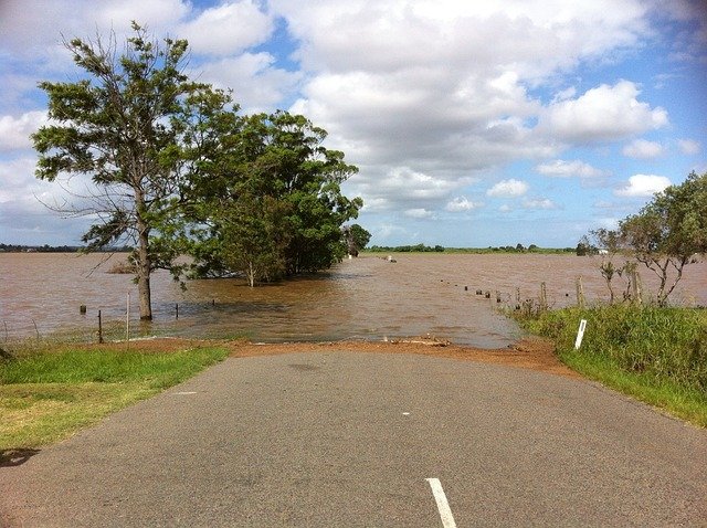 Midwest floods highlight infrastructure vulnerabilities nationwide