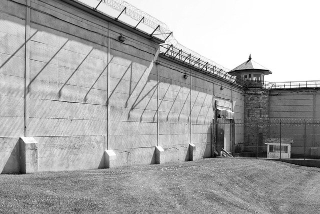 California exempts prisons from workplace heat protections despite risks to inmates