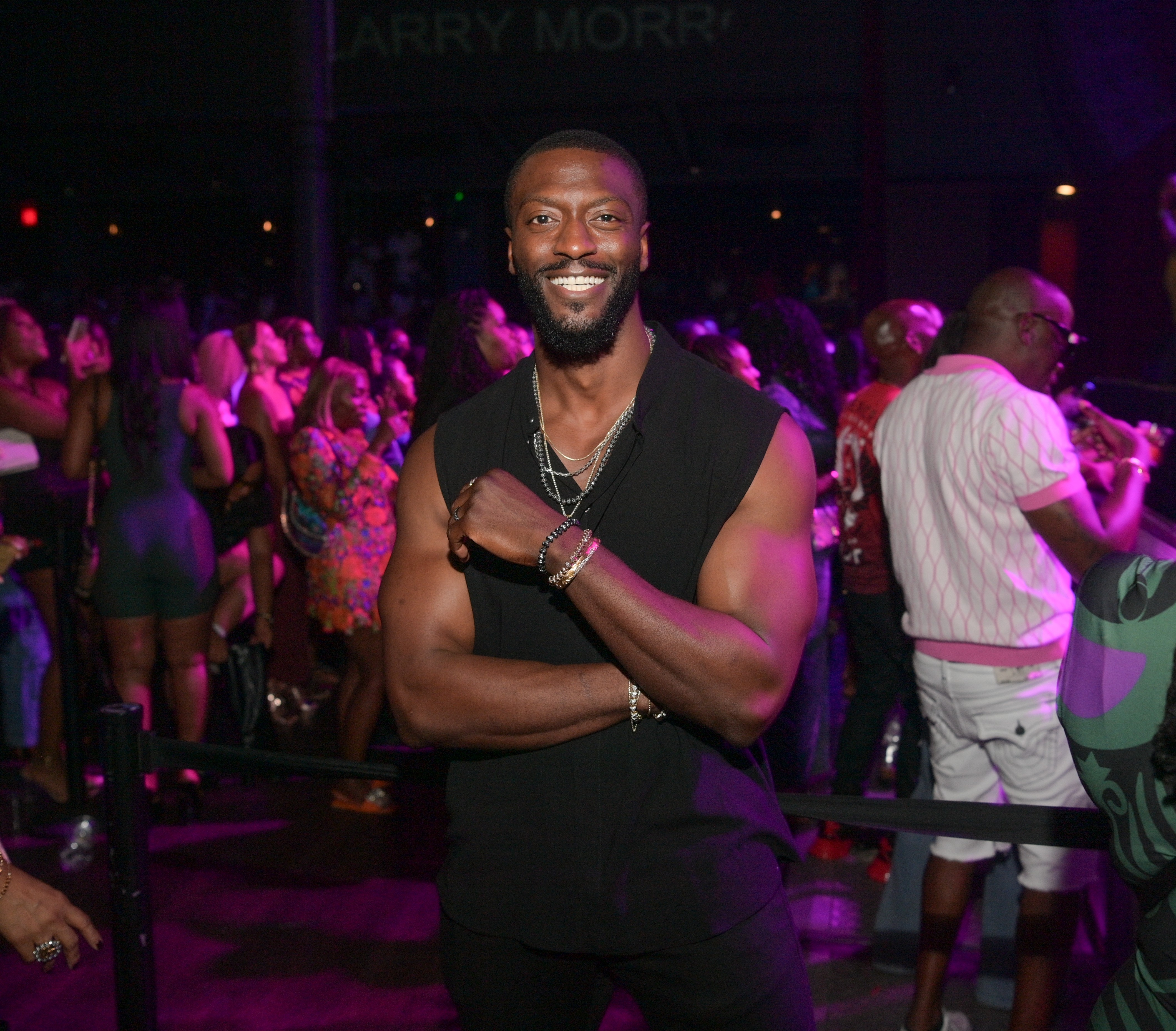 Its A Sexy Show: Aldis Hodge Talks Iconic Role In Cross At CultureCon  Ahead of Prime Video Premiere - xoNecole