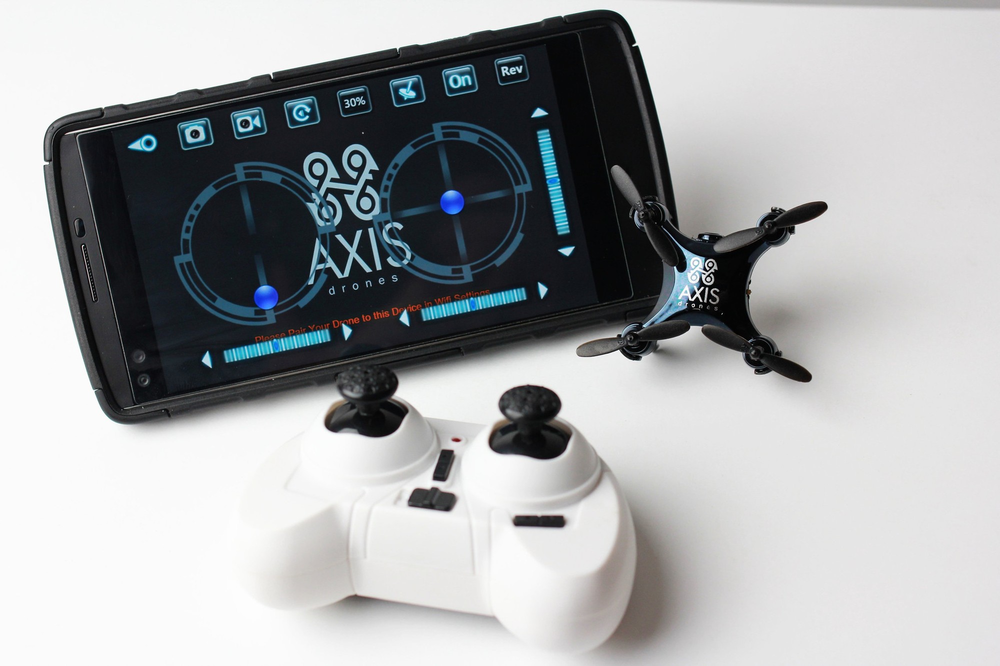 Aerix S Newest Nano Drone Brings First Person Flying To The Masses Gearbrain