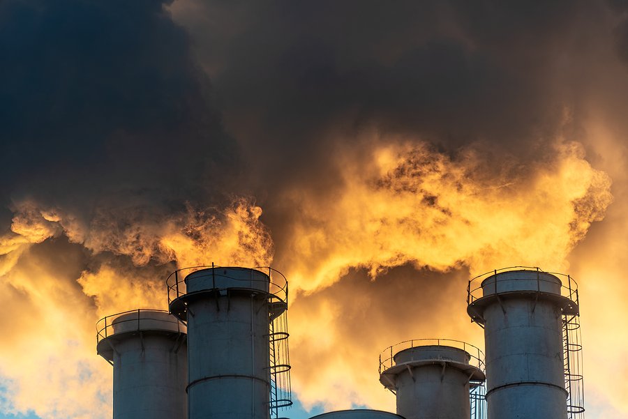 Oil and gas air pollution in the U.S. linked to tens of thousands of early deaths, study finds