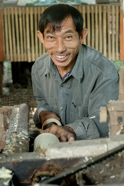 Samart Takham