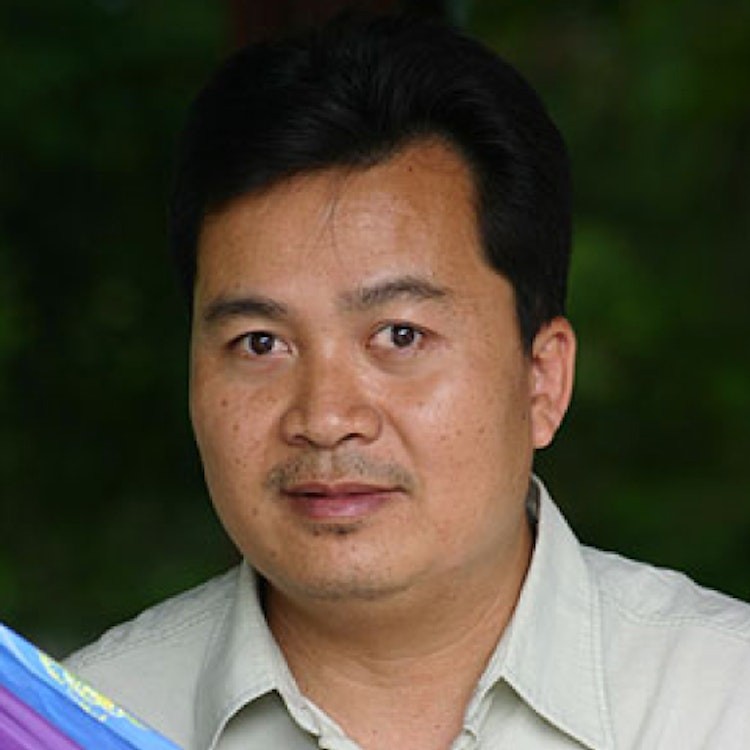Nikom