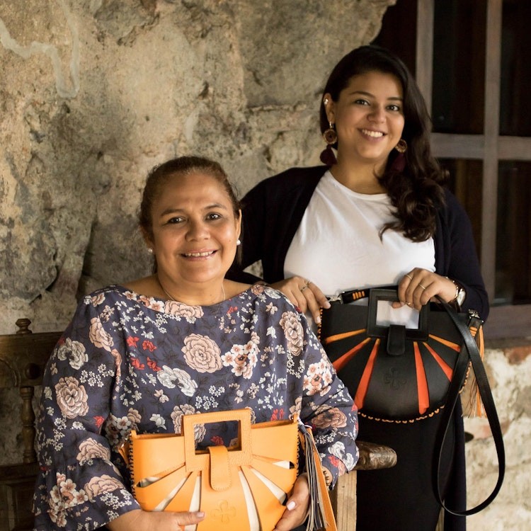 El Salvador Leather Studio