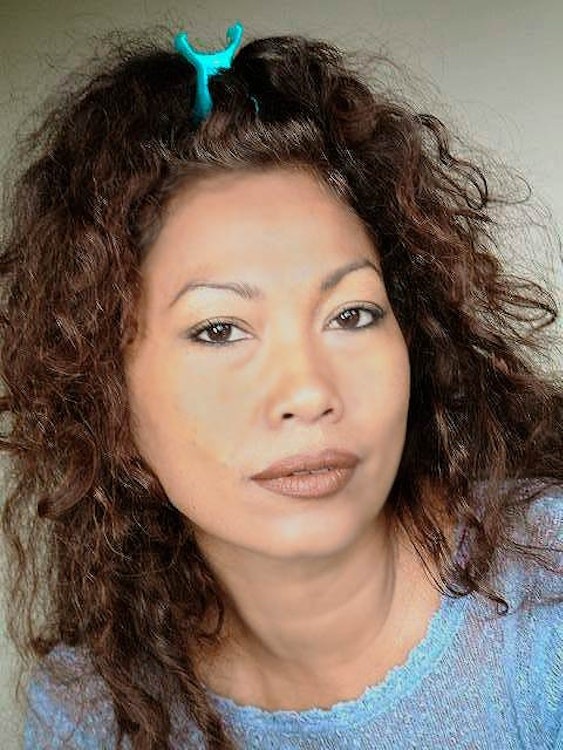 Nenny Lukhita