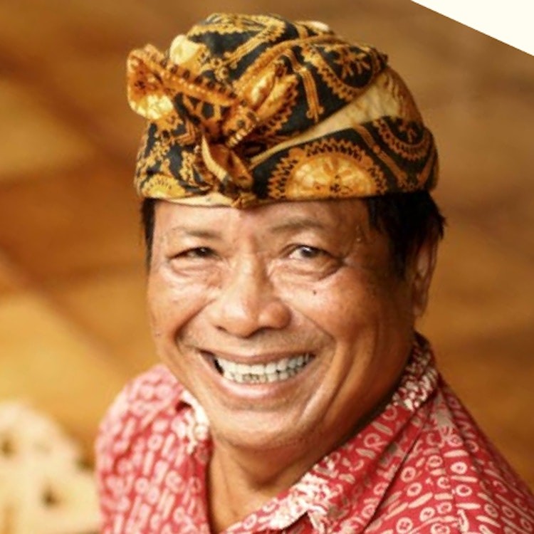 Wayan Mustika