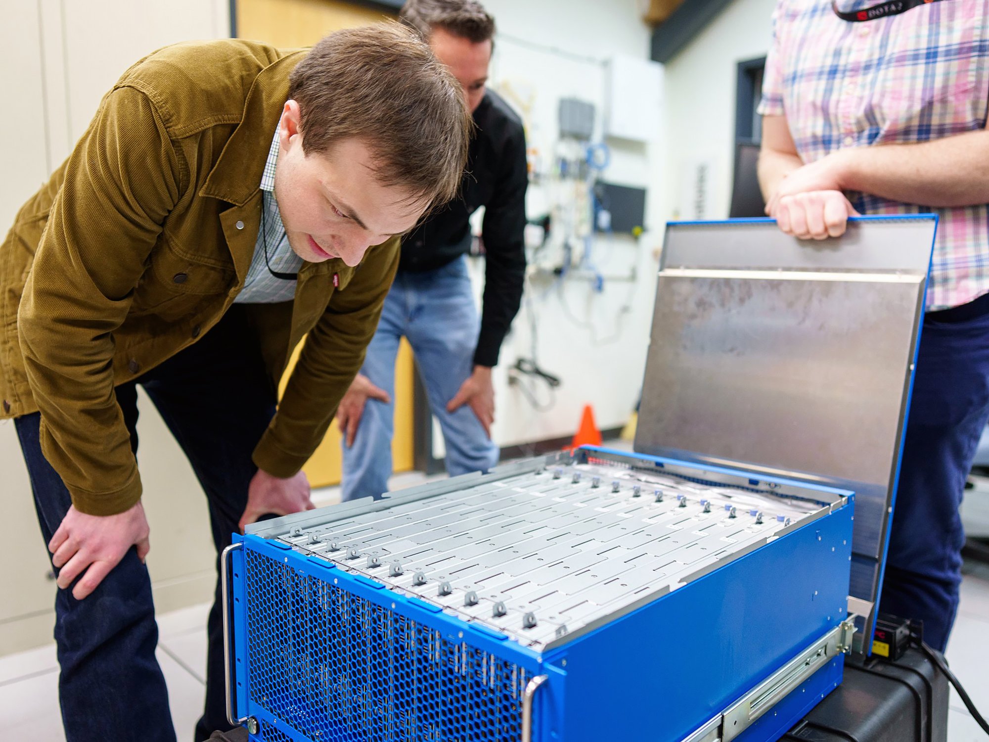 Neuromorphic Hardware Solves Complex Math Efficiently - IEEE Spectrum