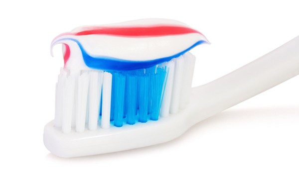 6 Toothpaste Ingredients You Should Avoid - EcoWatch