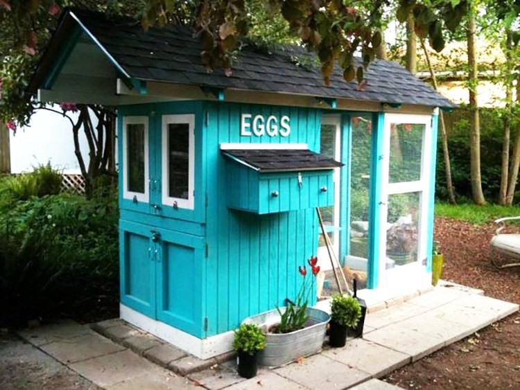 21 of the Most Outrageously Cool Chicken Coops (Which Is Your Favorite